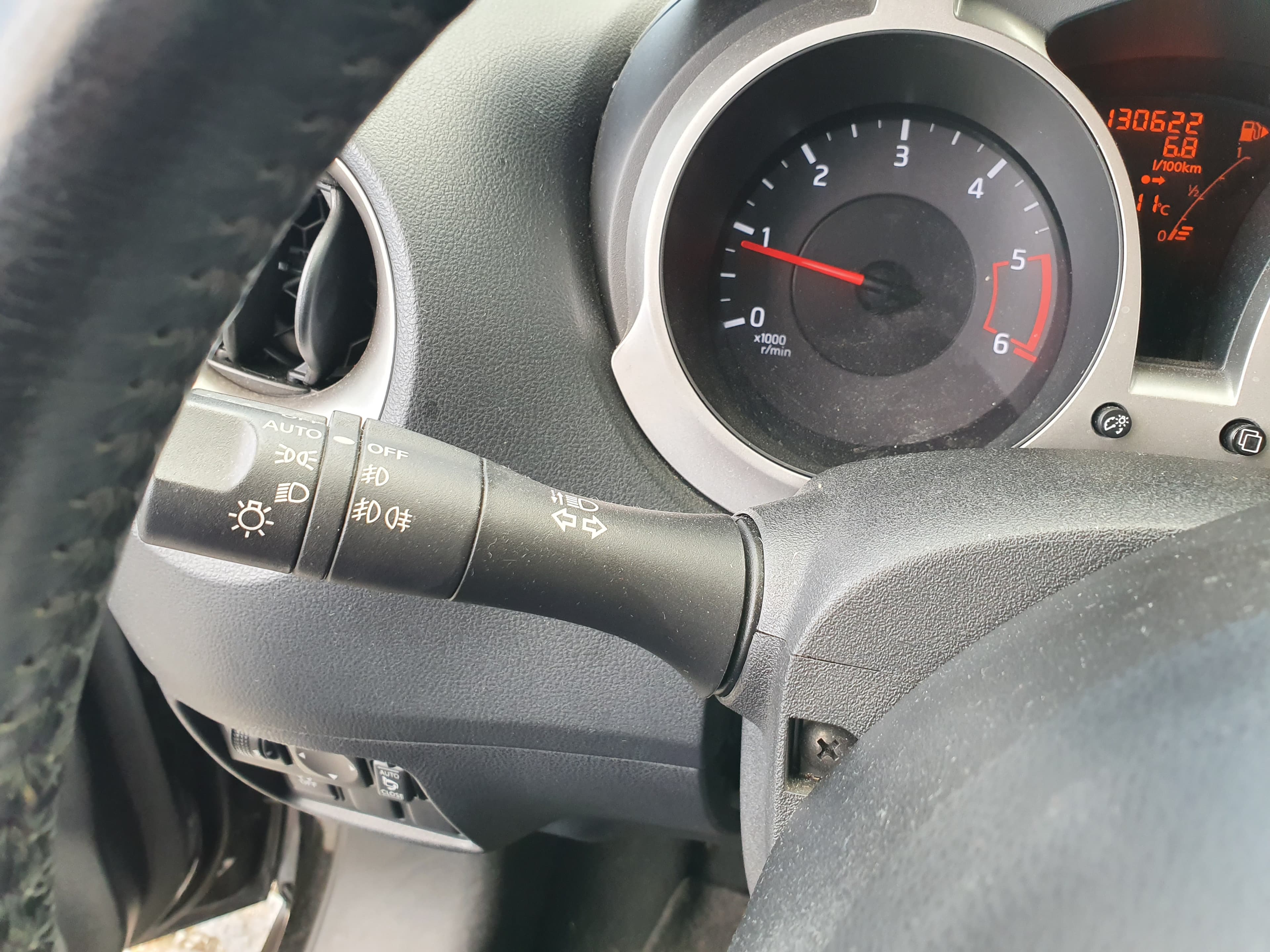 Nissan Juke 1.5 DCI Tekna · Ano 2011 — image 30