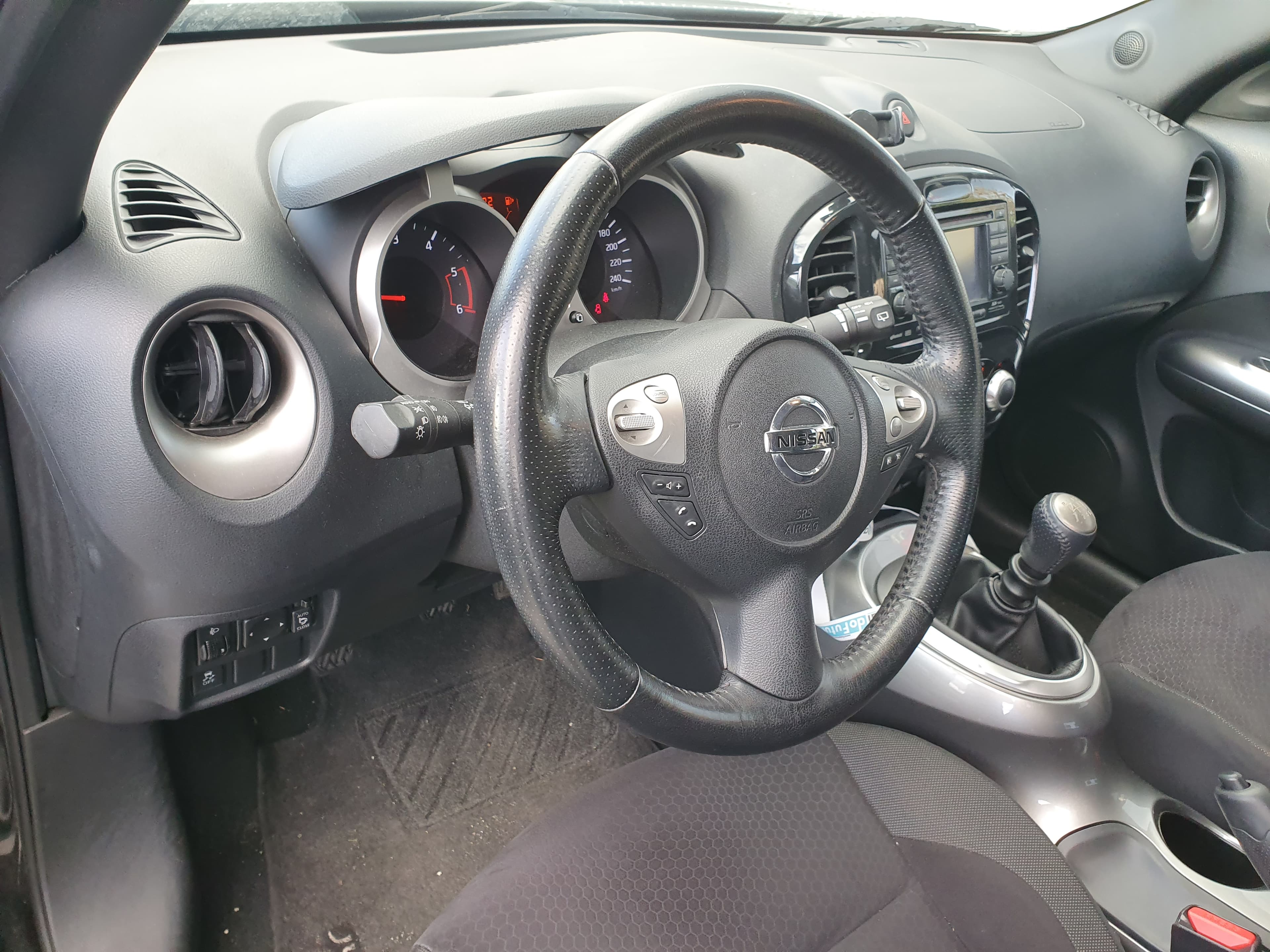 Nissan Juke 1.5 DCI Tekna · Ano 2011 — image 33