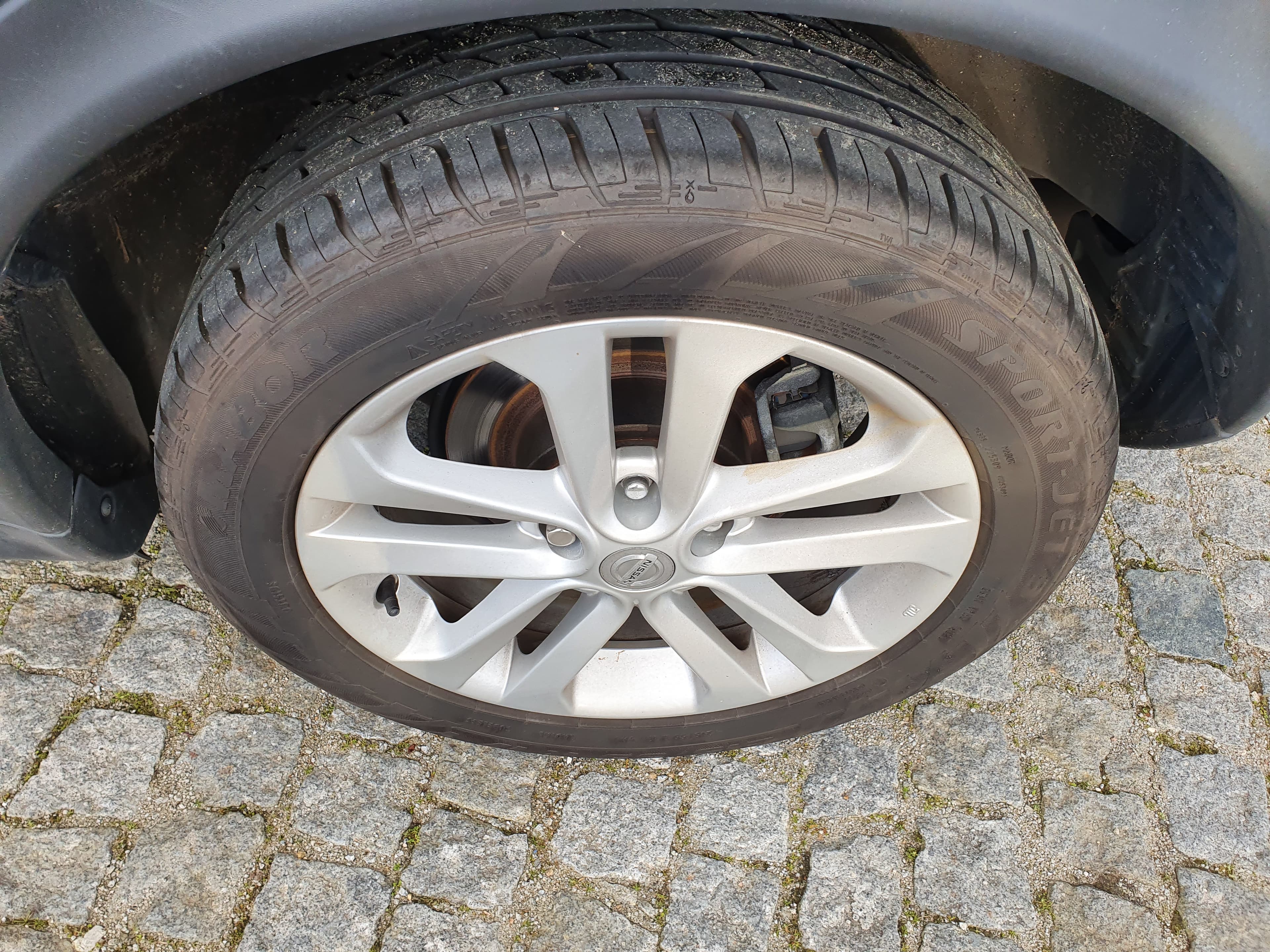 Nissan Juke 1.5 DCI Tekna · Ano 2011 — image 15