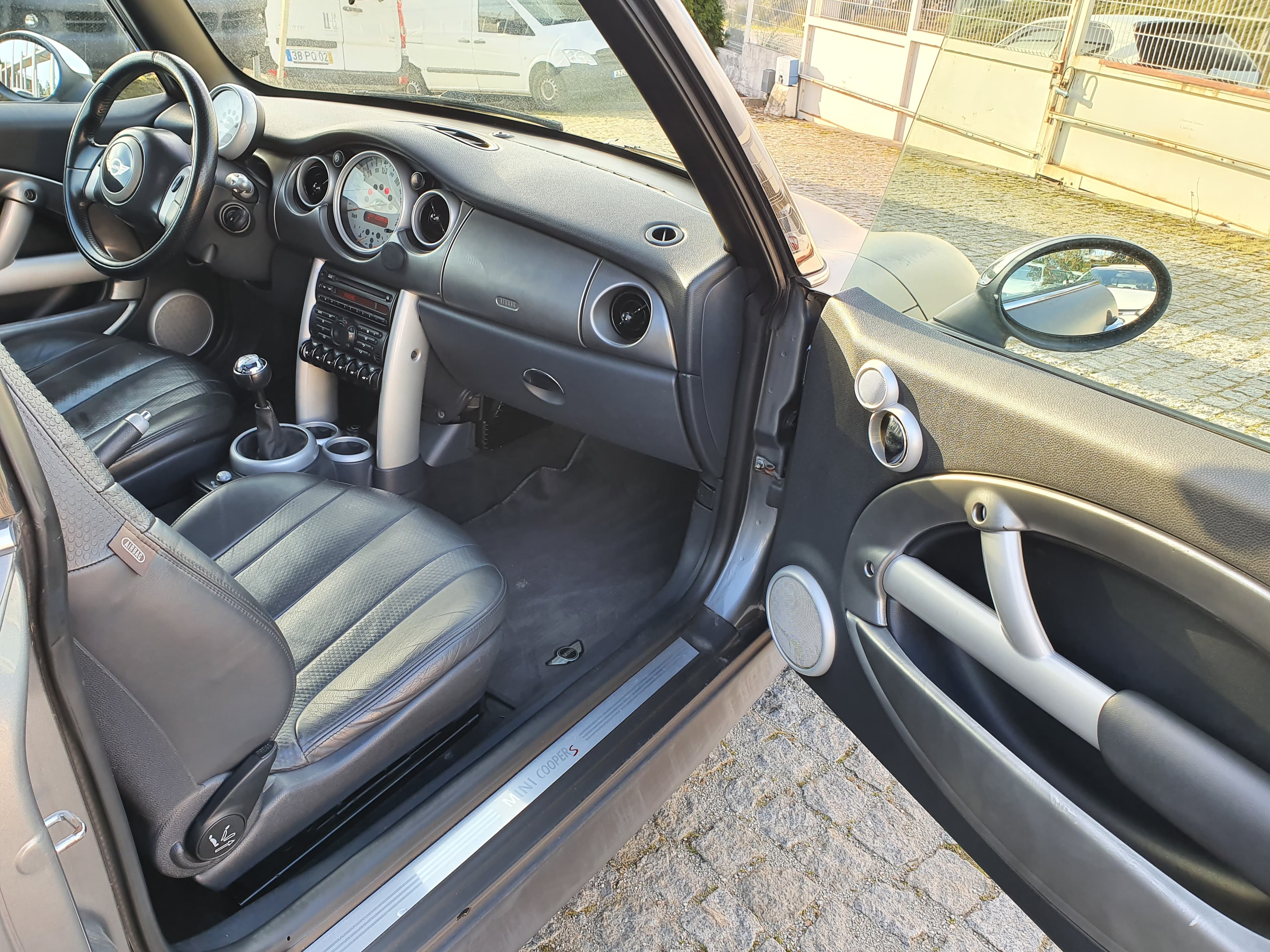 Mini Cooper S · Ano 2003 — imagen 17