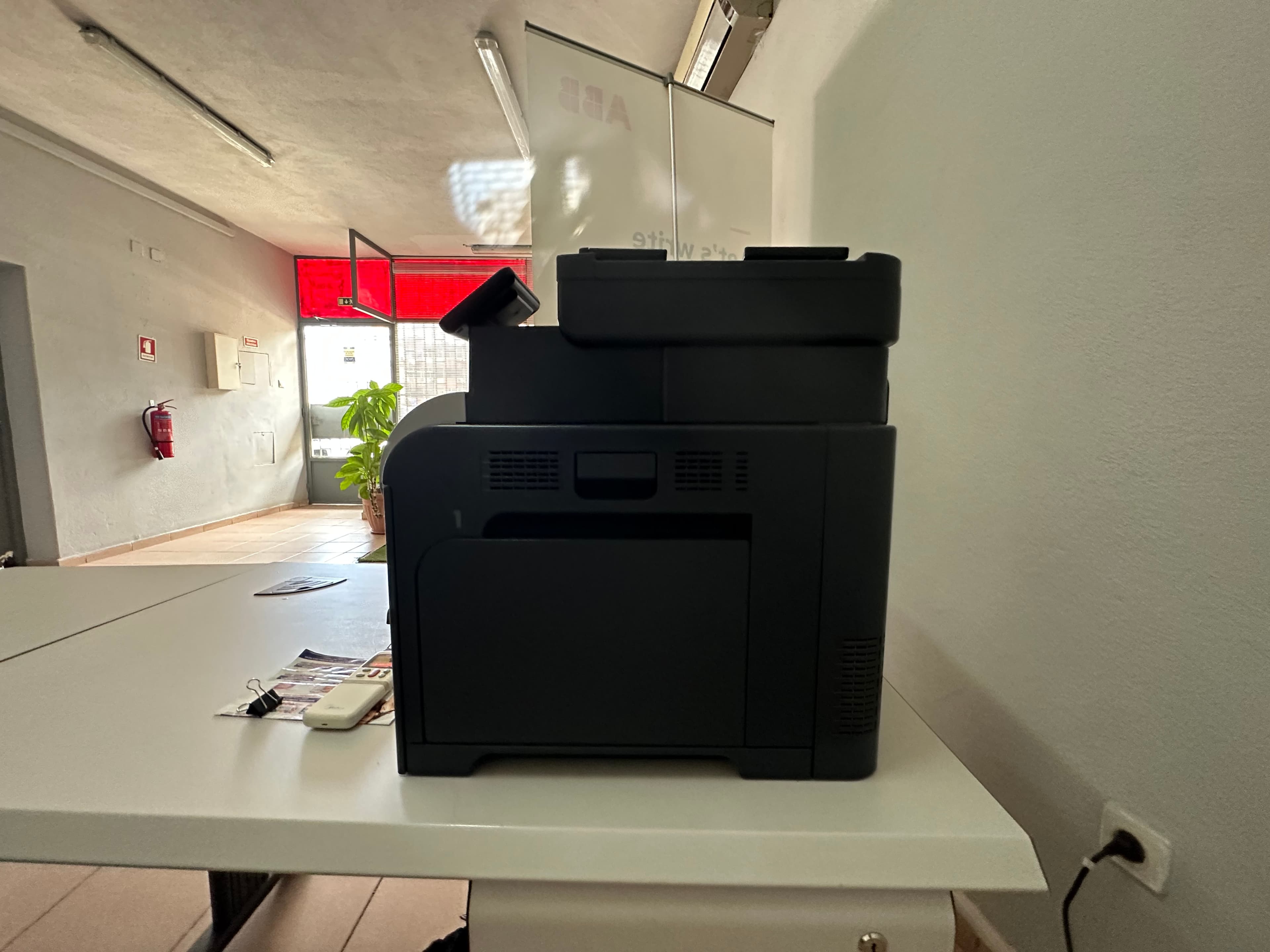 Impressora HP Laser Jet Pro 500 — image 4