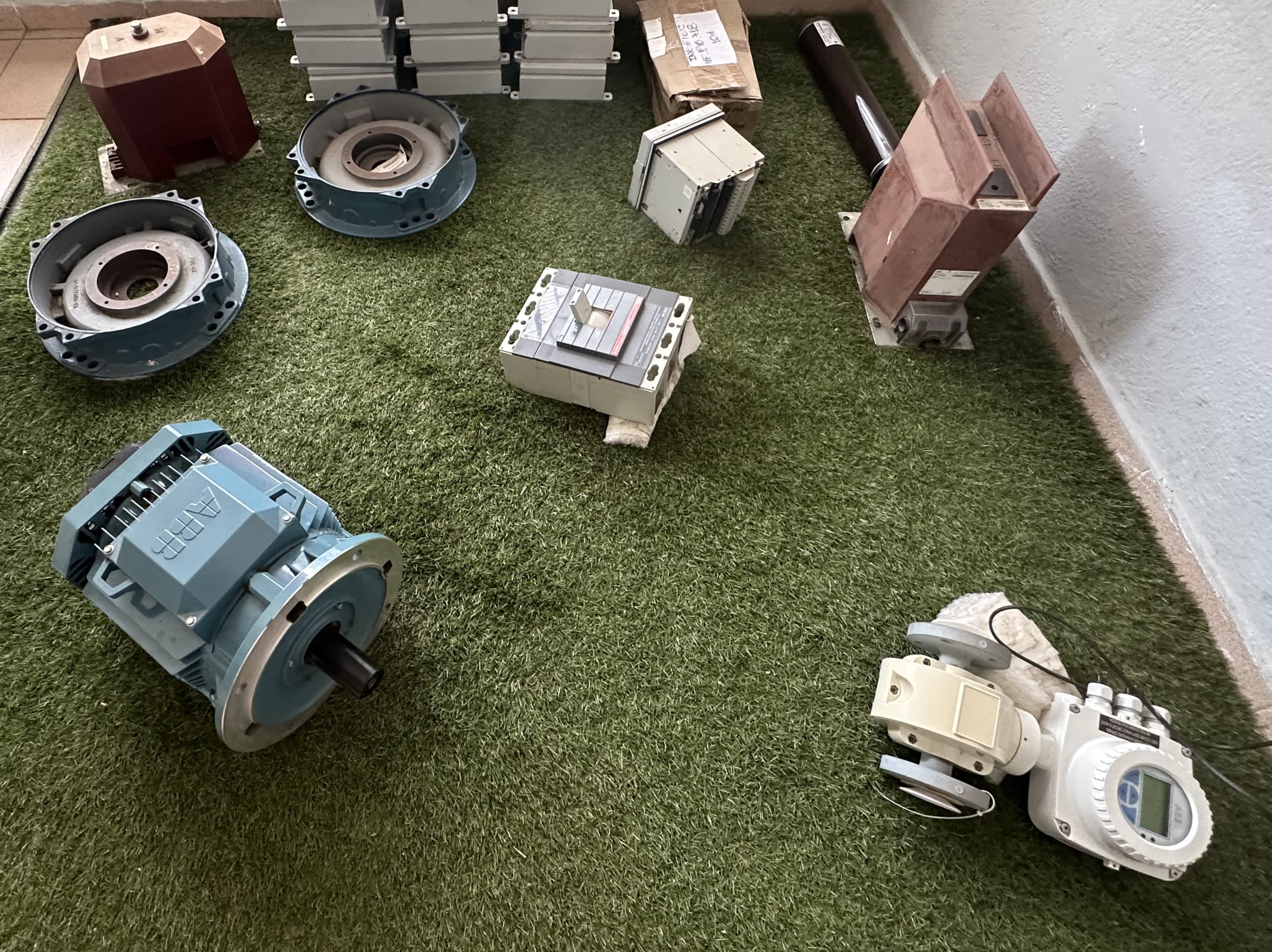Equipamentos elétricos — imagem 1