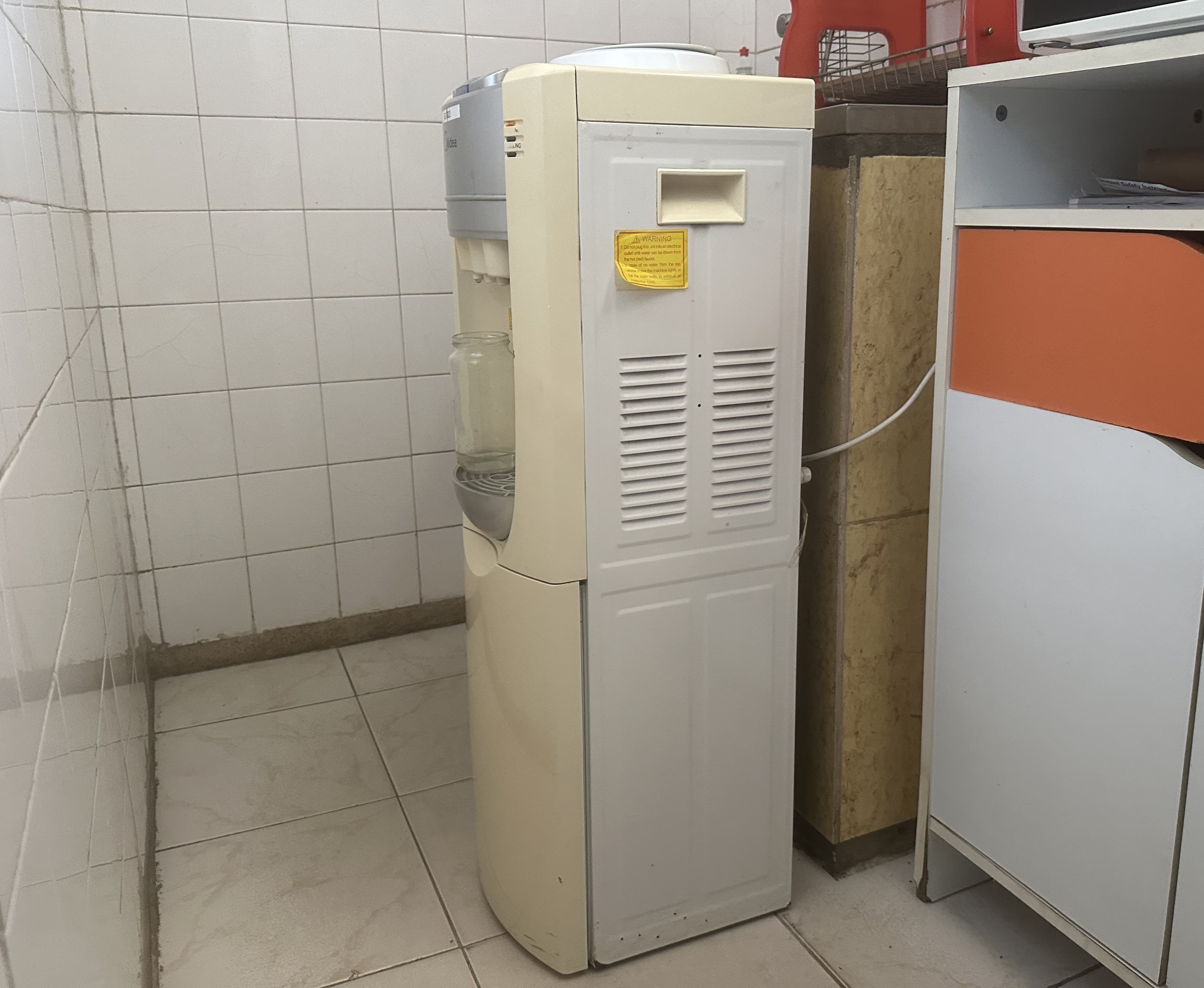 Dispensador de água — imagem 1
