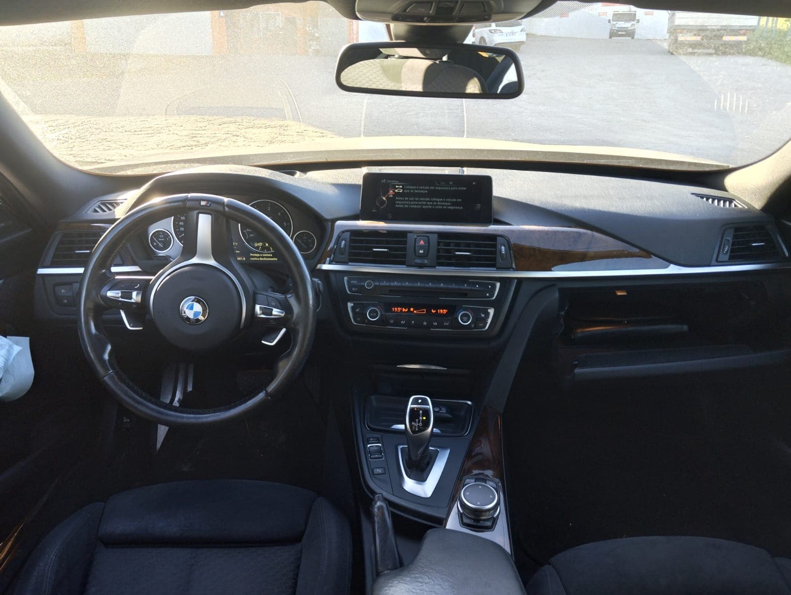 BMW 3 GT 325D · Ano 2014 — image 31