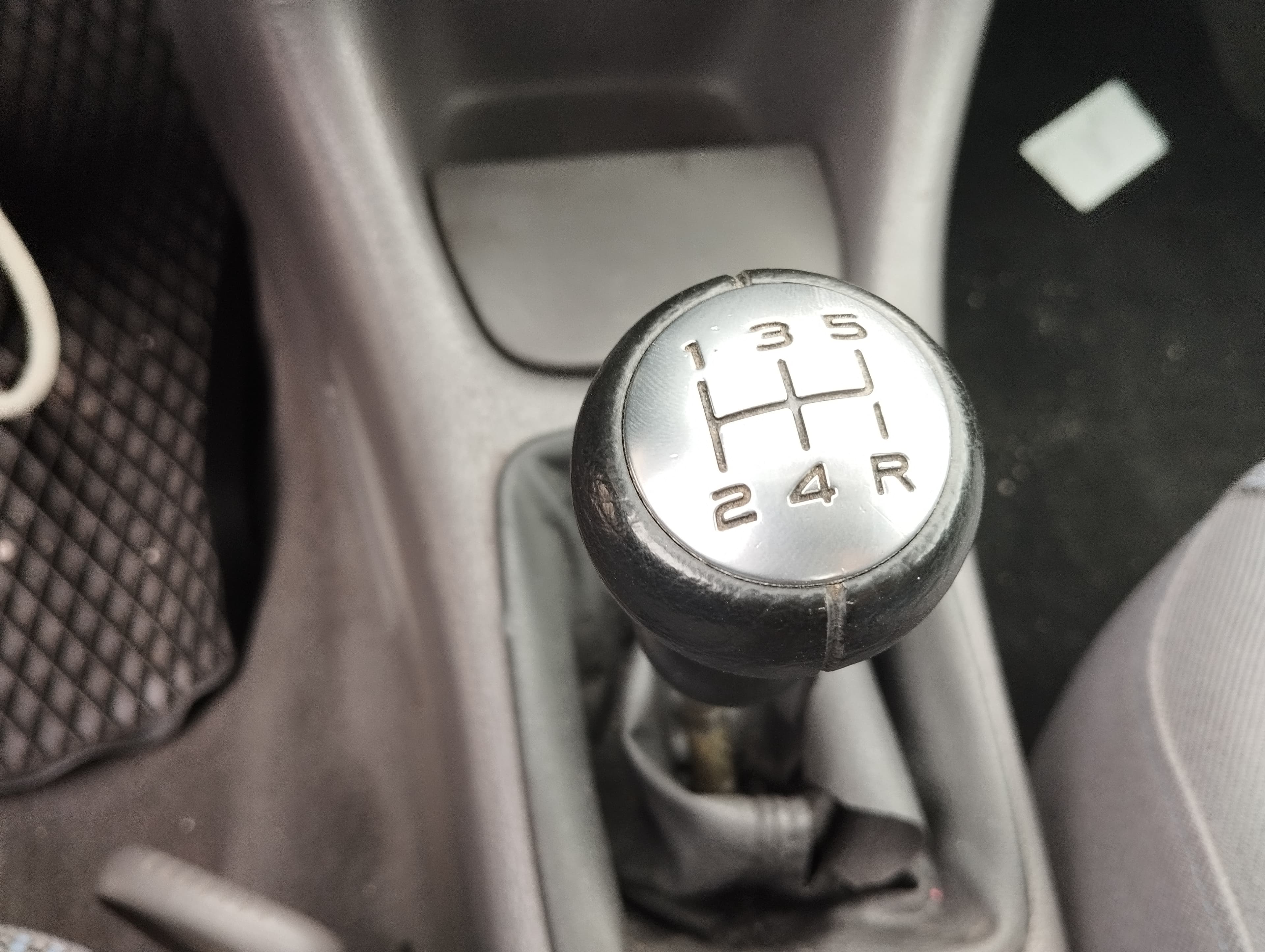 Peugeot 206 · Ano 2002 — imagen 16