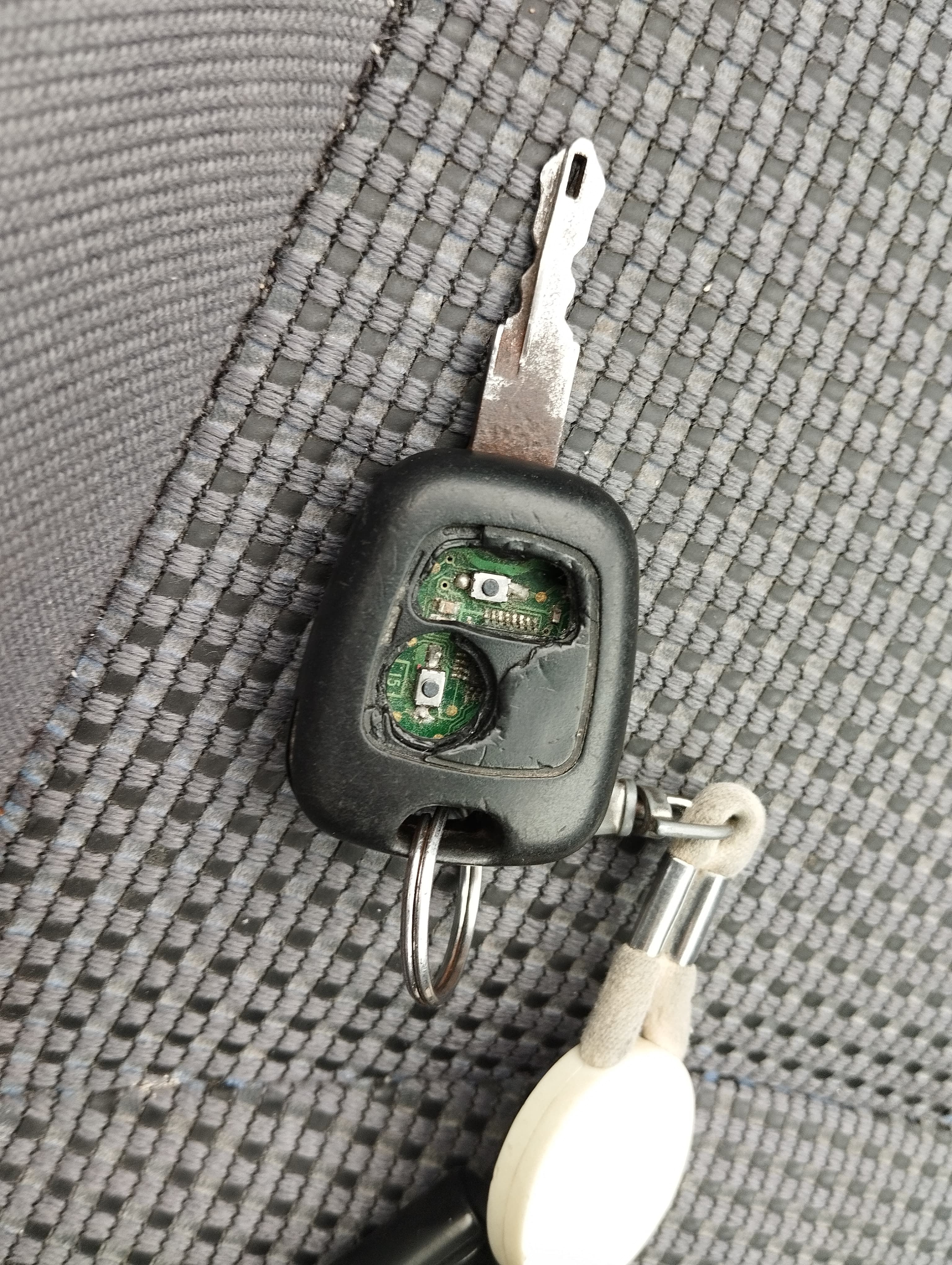 Peugeot 206 · Ano 2002 — imagen 17