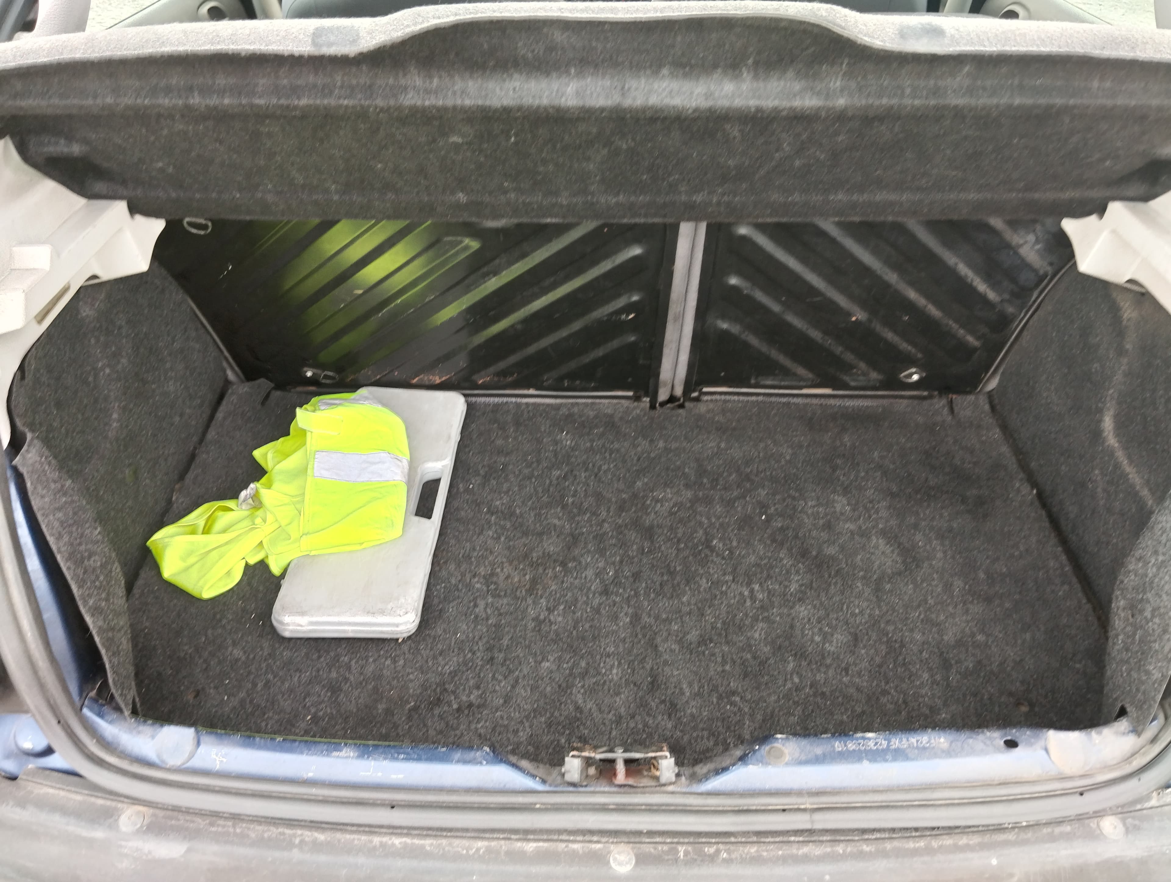 Peugeot 206 · Ano 2002 — imagen 12