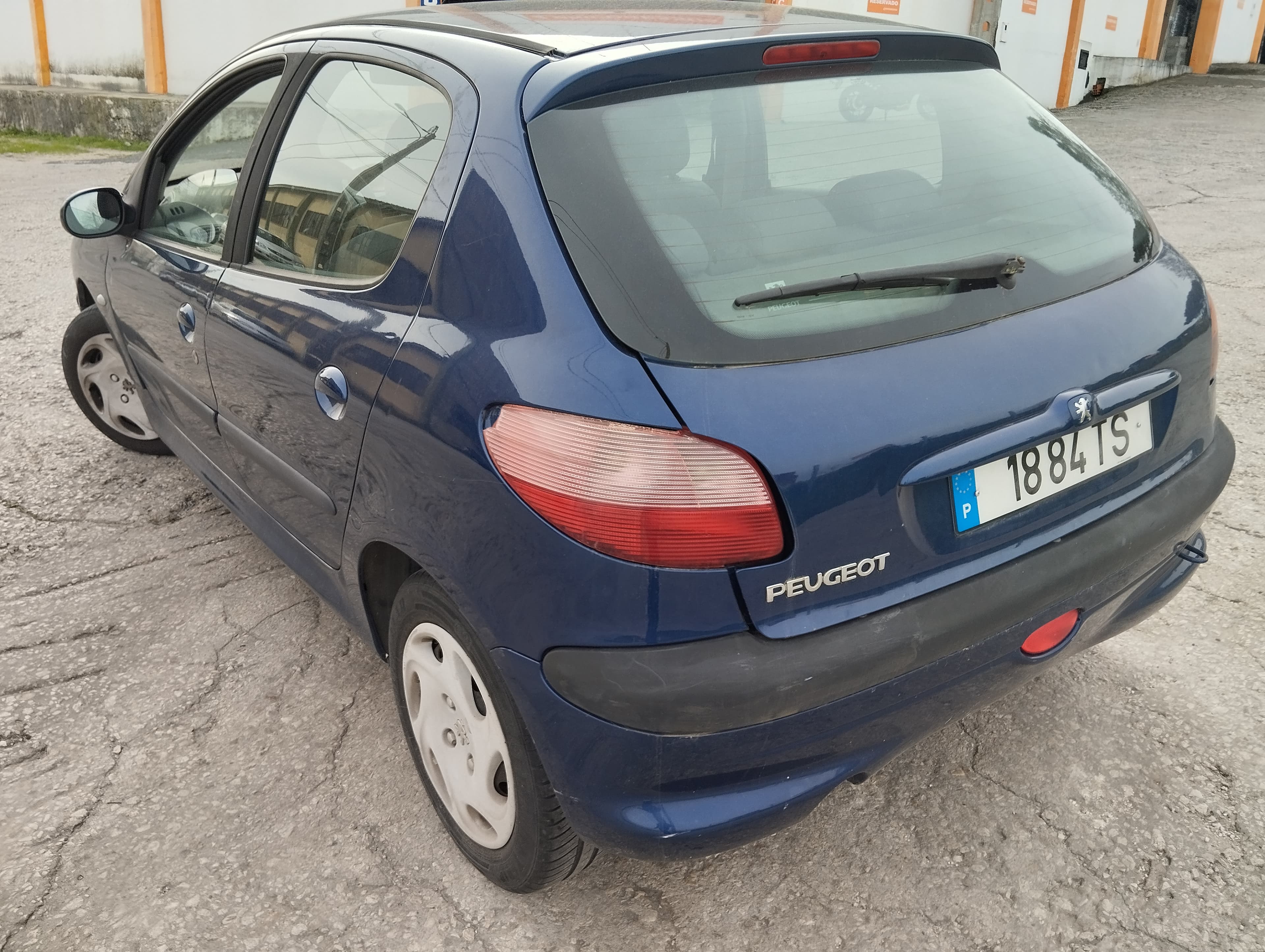 Peugeot 206 · Ano 2002 — imagen 5