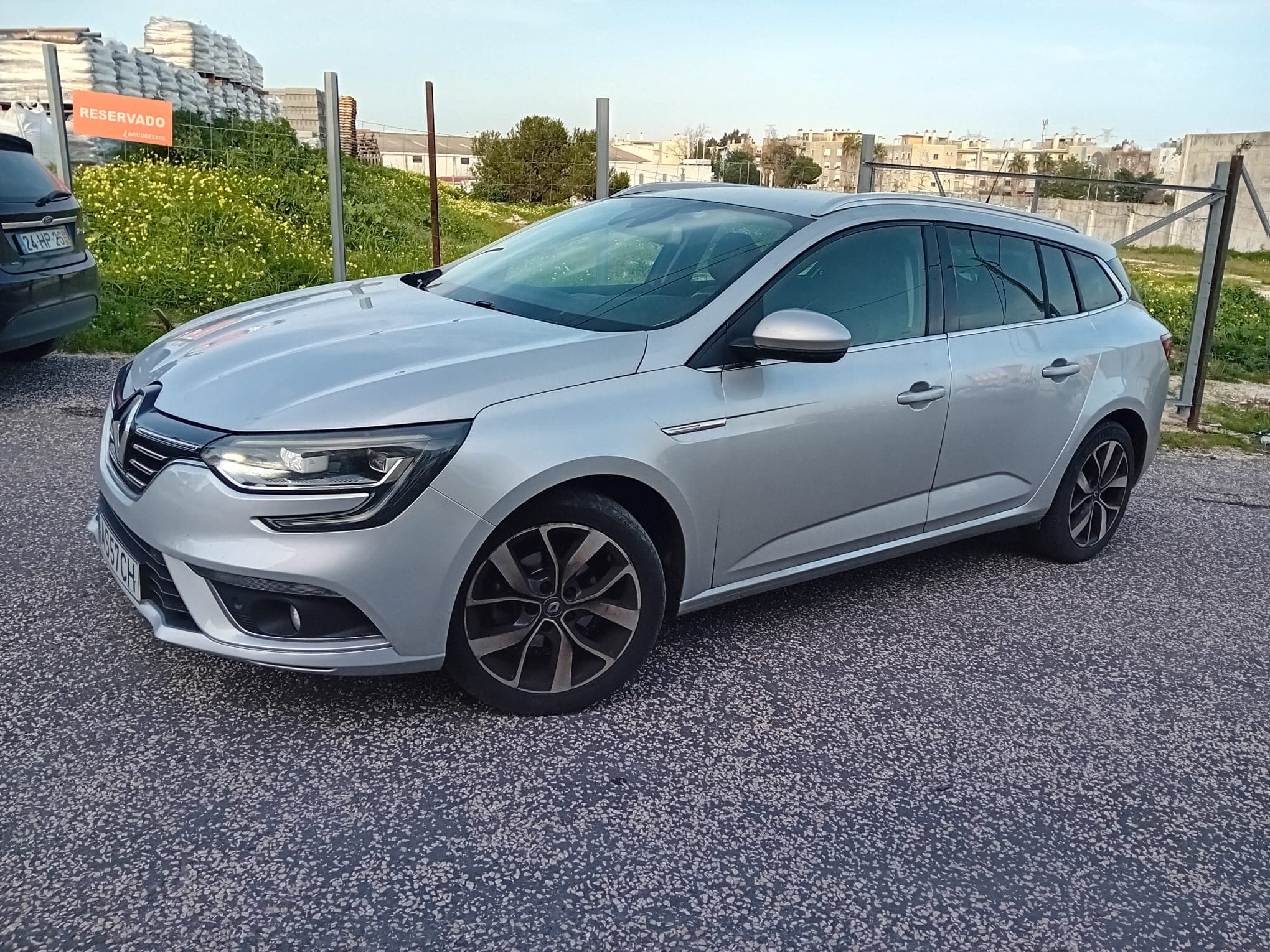 Renault Mégane IV Sport Tourer · Ano 2017 — imagem 1