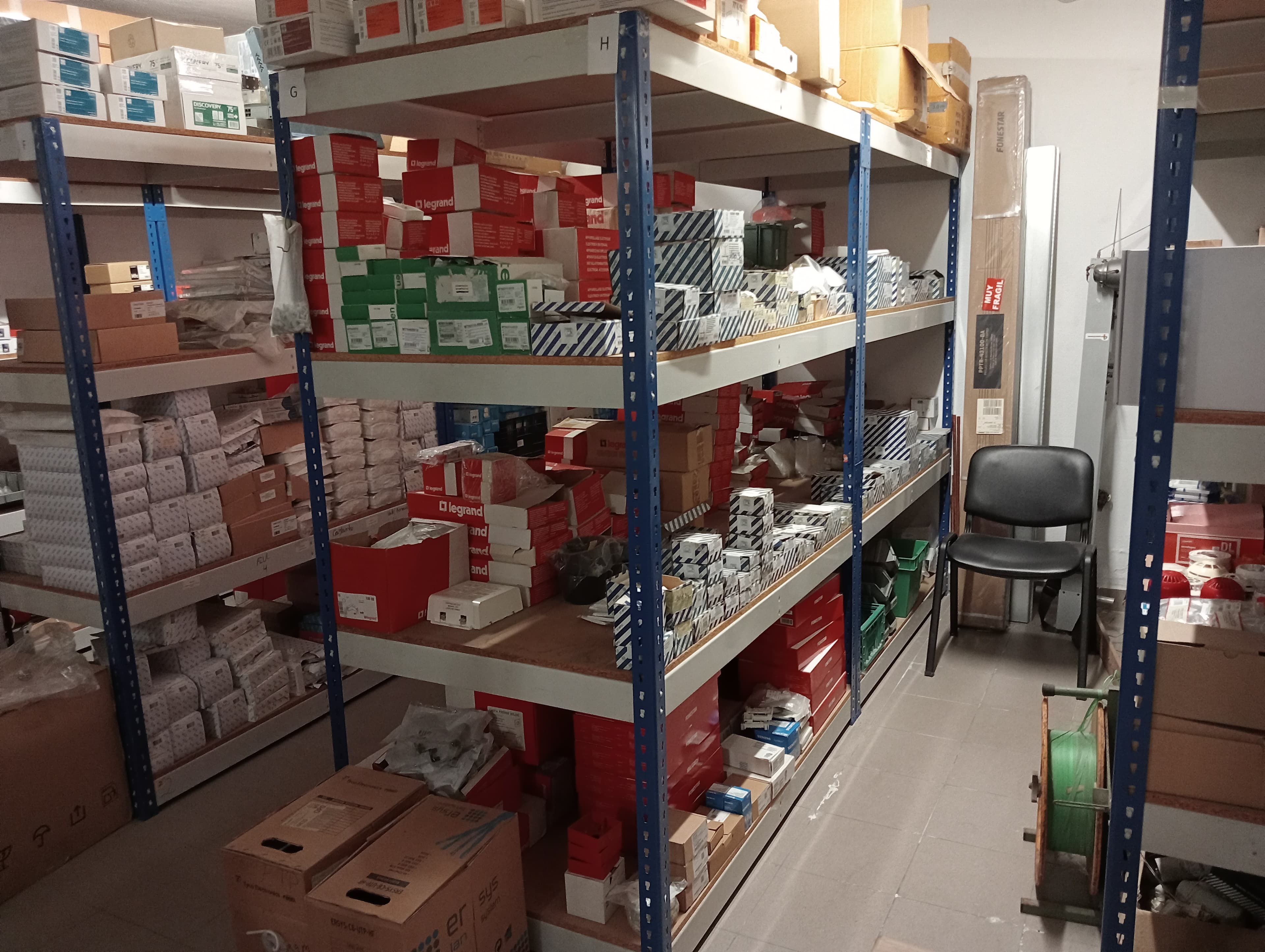 Stock Material Elétrico · Equipamento de Escritório — image 3
