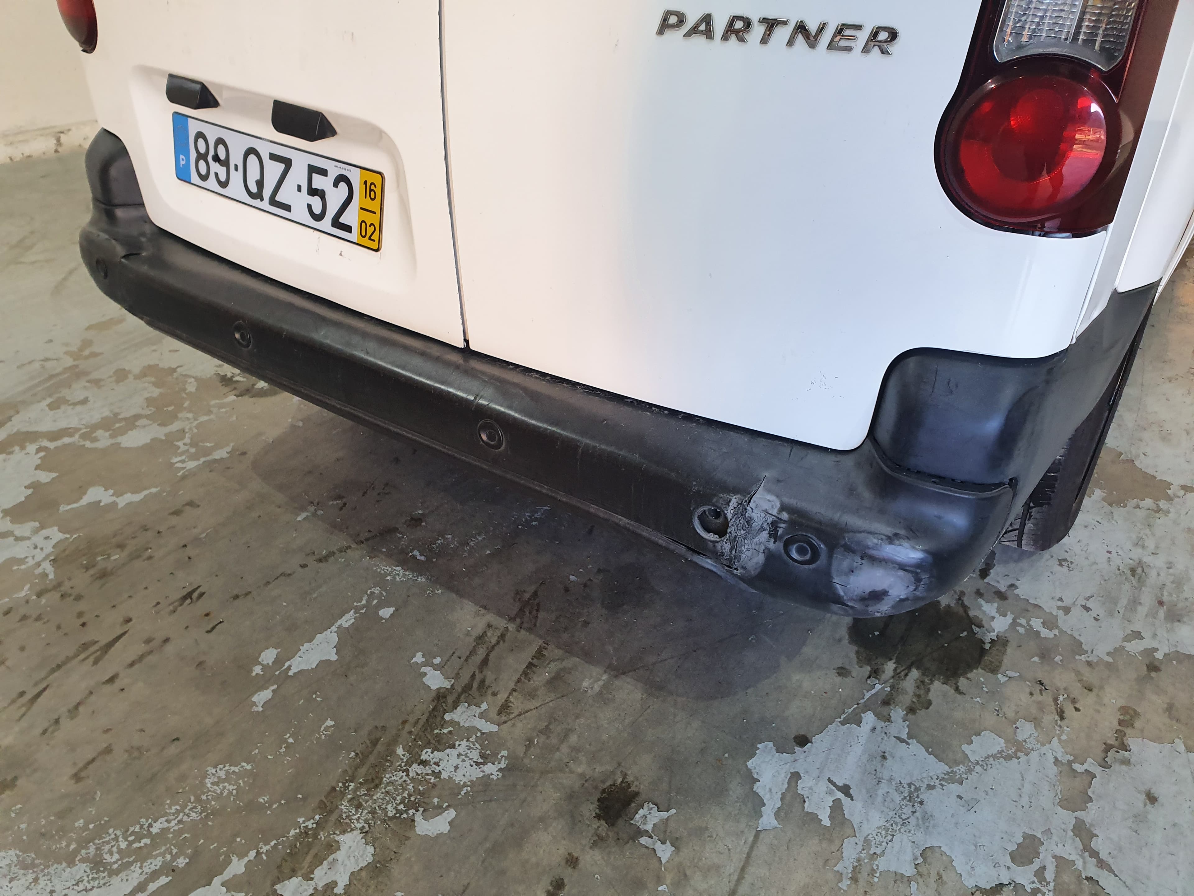 Peugeot Partner · Ano 2016 — imagem 6