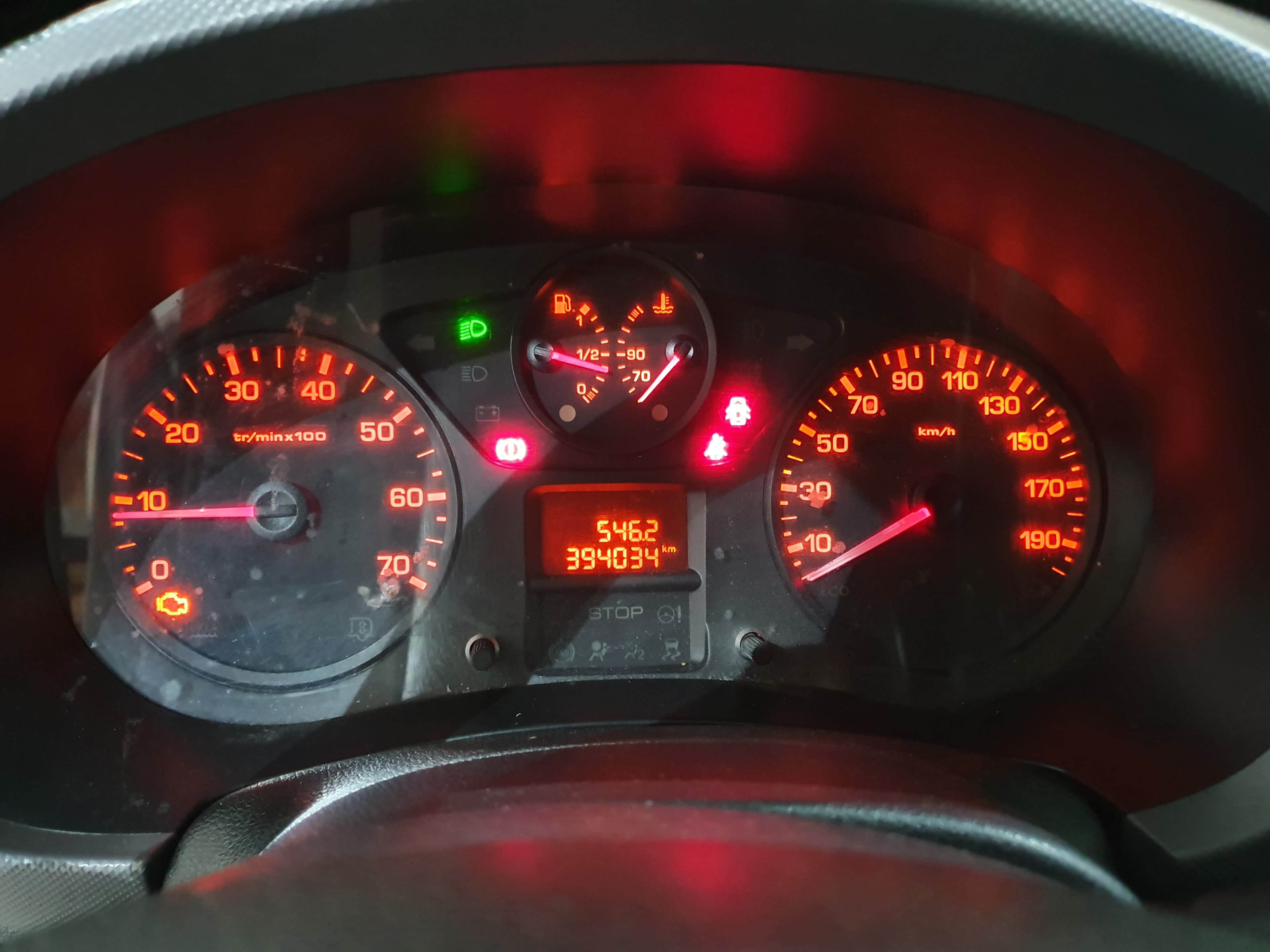 Peugeot Partner · Ano 2016 — imagem 35