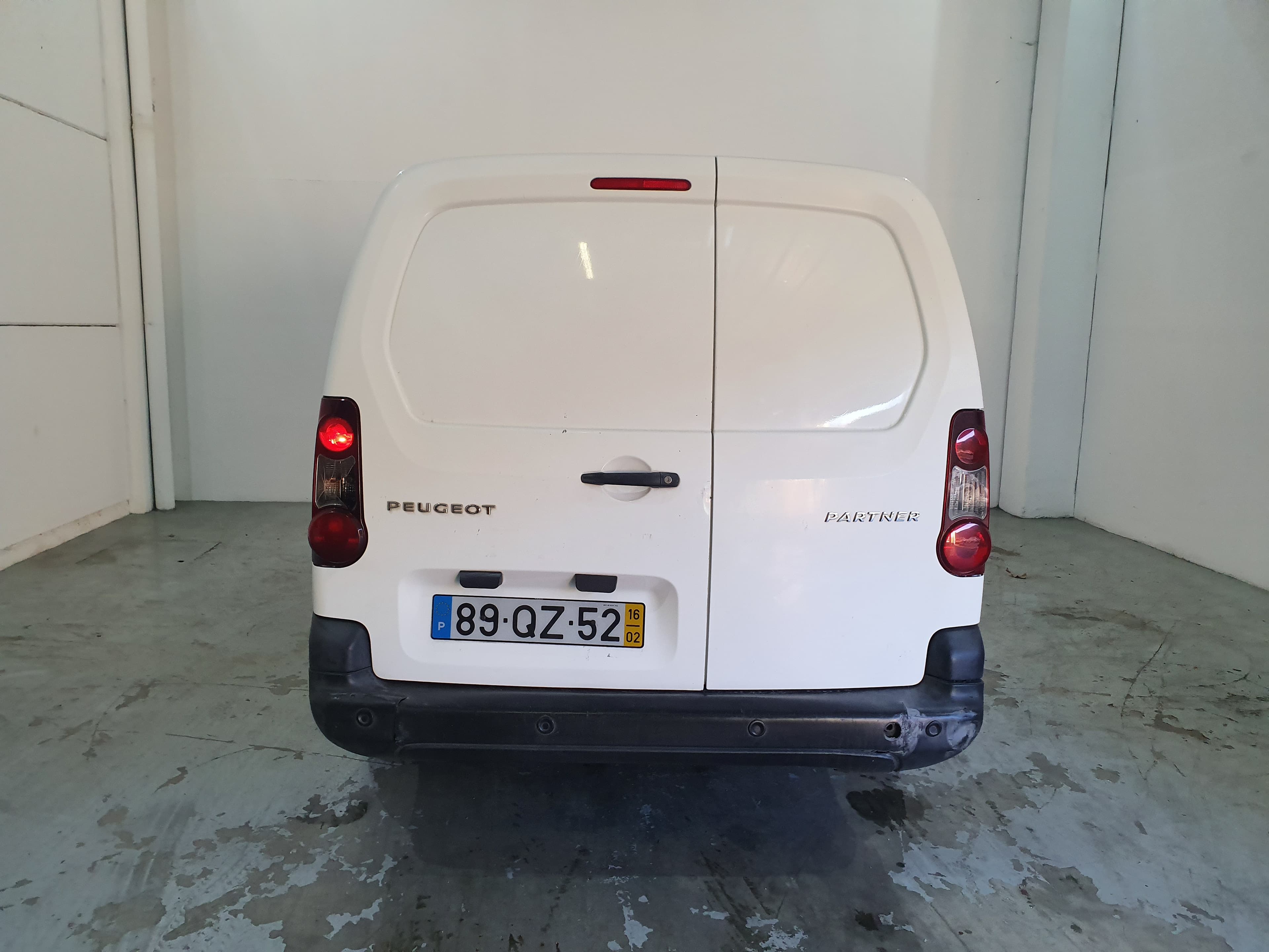 Peugeot Partner · Ano 2016 — imagem 4