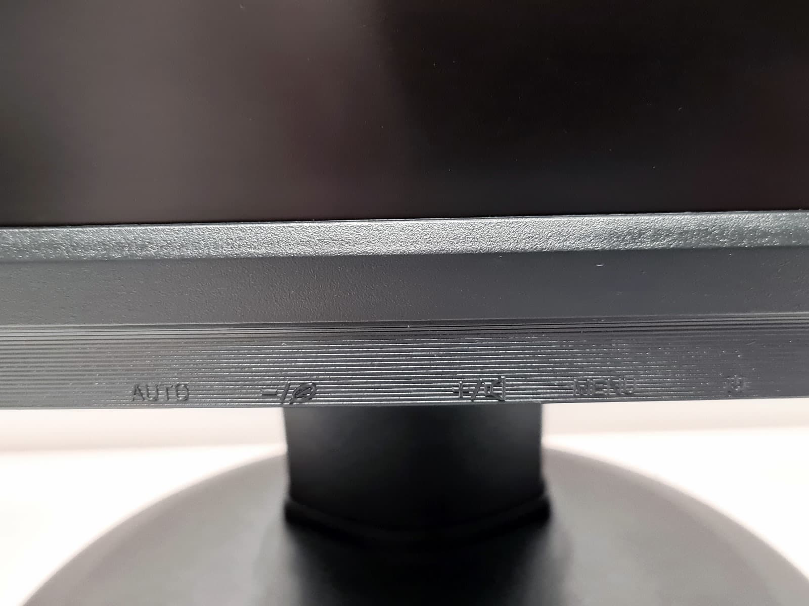 Monitores Liyama Prolite — imagen 9