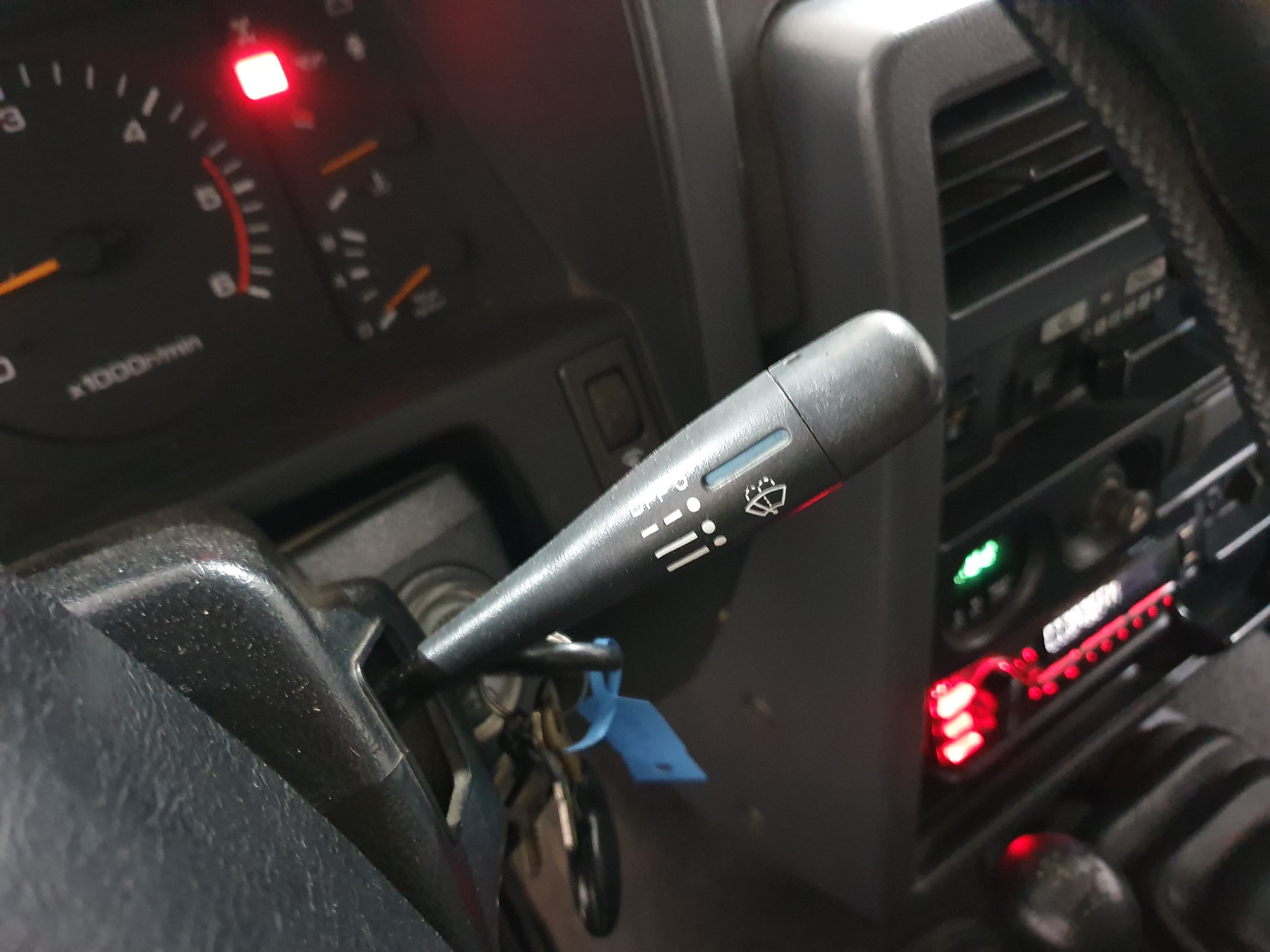 Nissan Patrol 2.8 GR Curto 4x4 · Ano 1994 — image 23