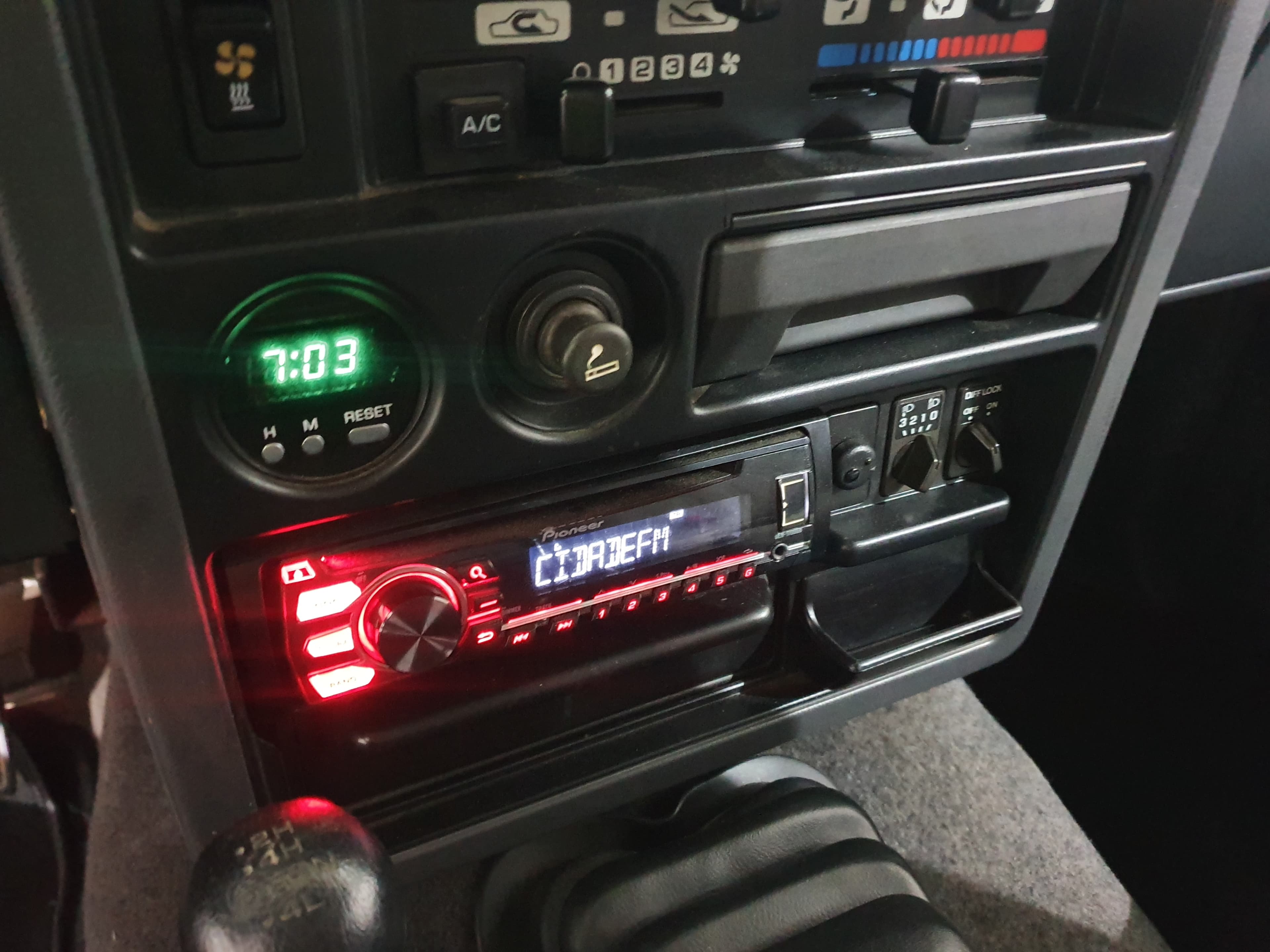 Nissan Patrol 2.8 GR Curto 4x4 · Ano 1994 — image 18
