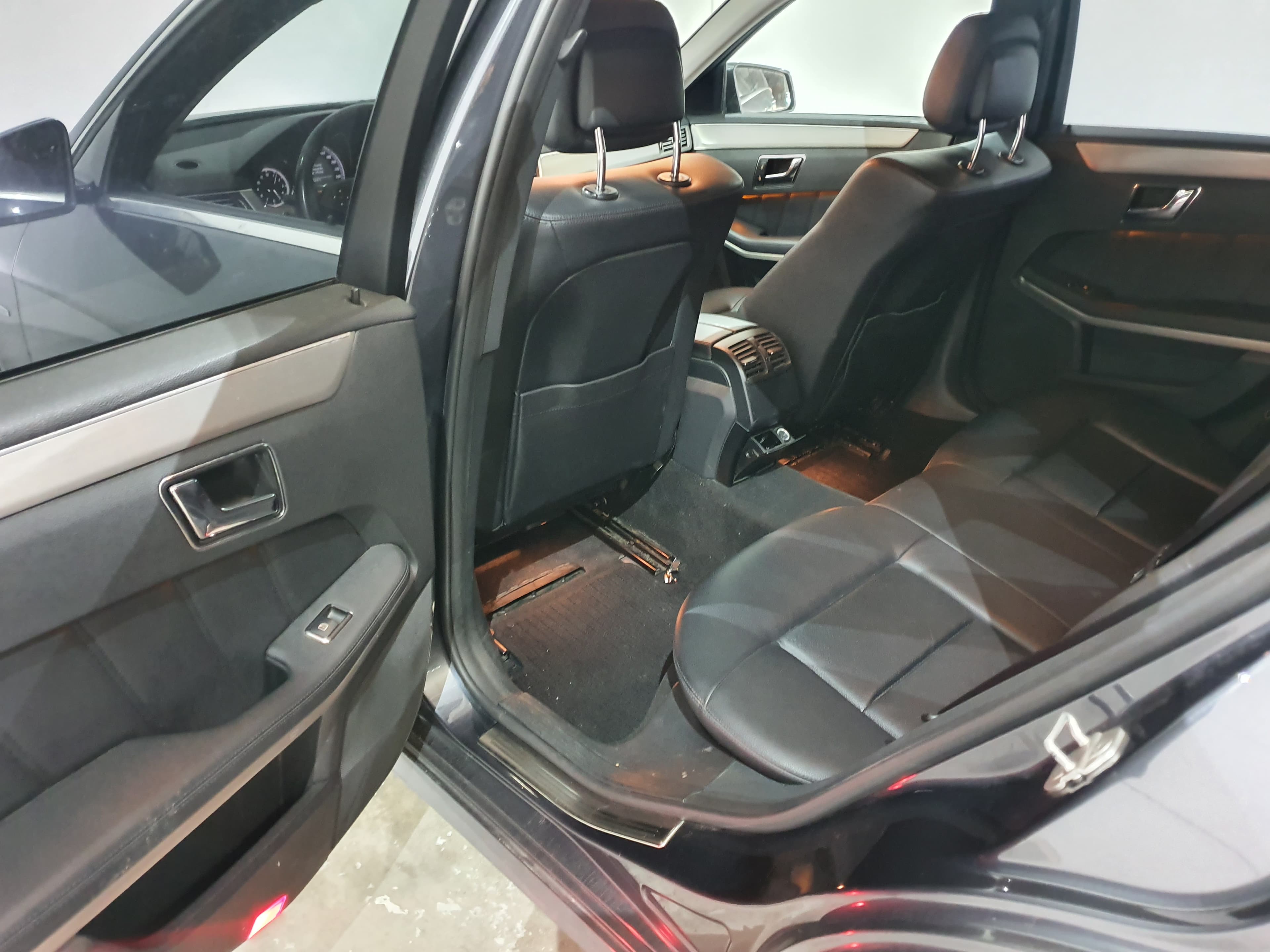 Mercedes-Benz E 250 CDI · Ano 2010 — imagem 30