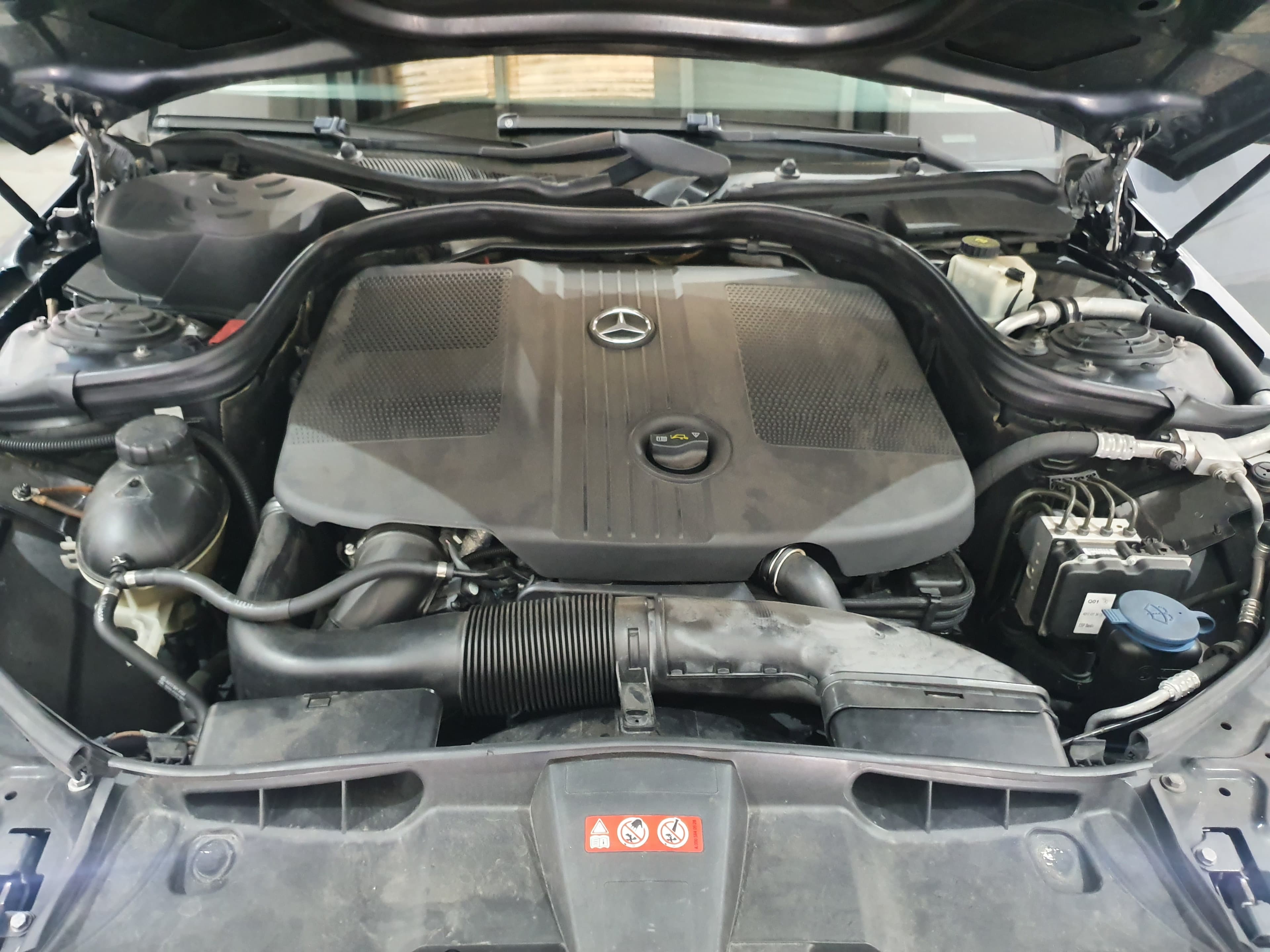 Mercedes-Benz E 250 CDI · Ano 2010 — imagem 11