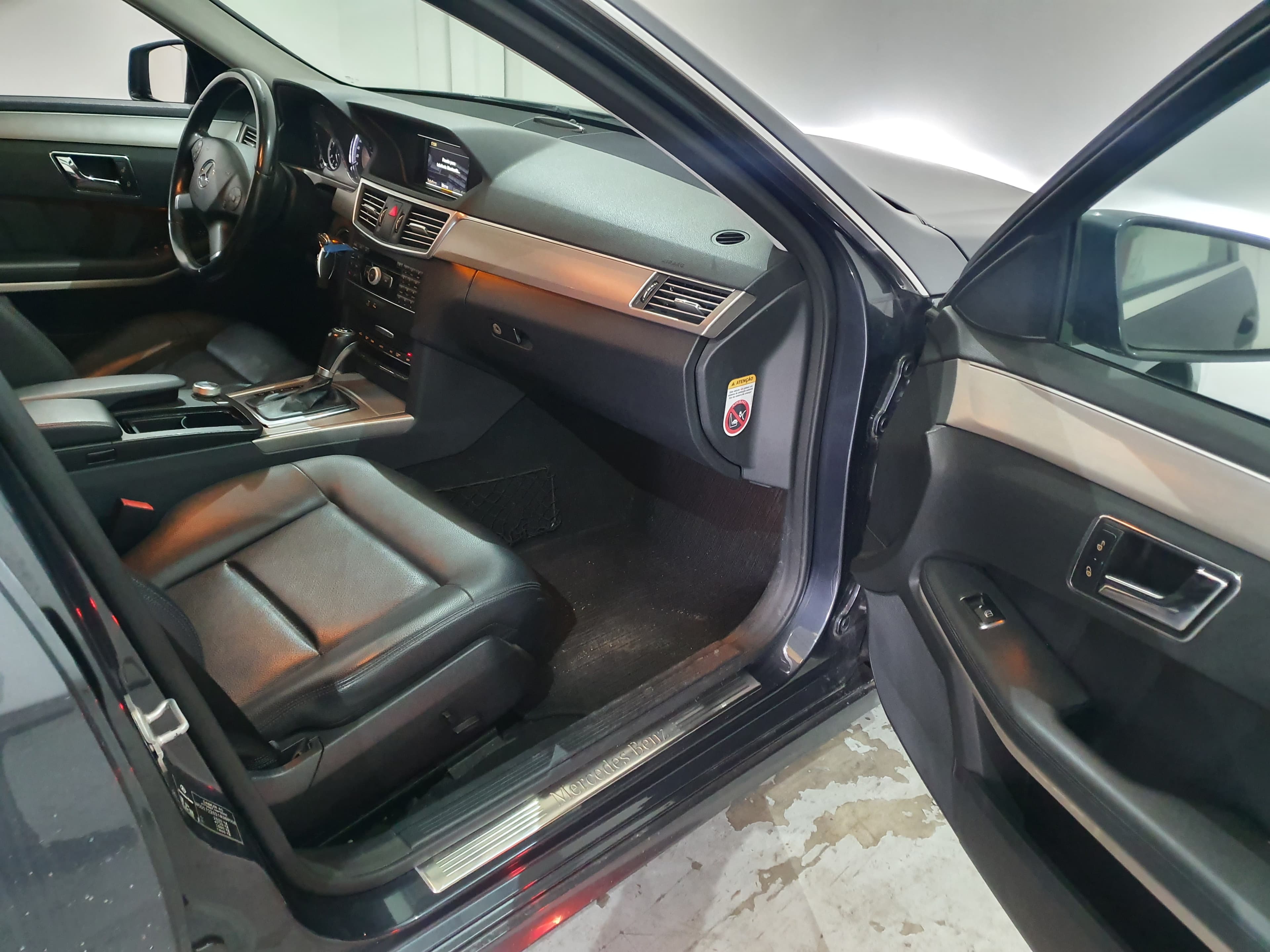 Mercedes-Benz E 250 CDI · Ano 2010 — imagem 22