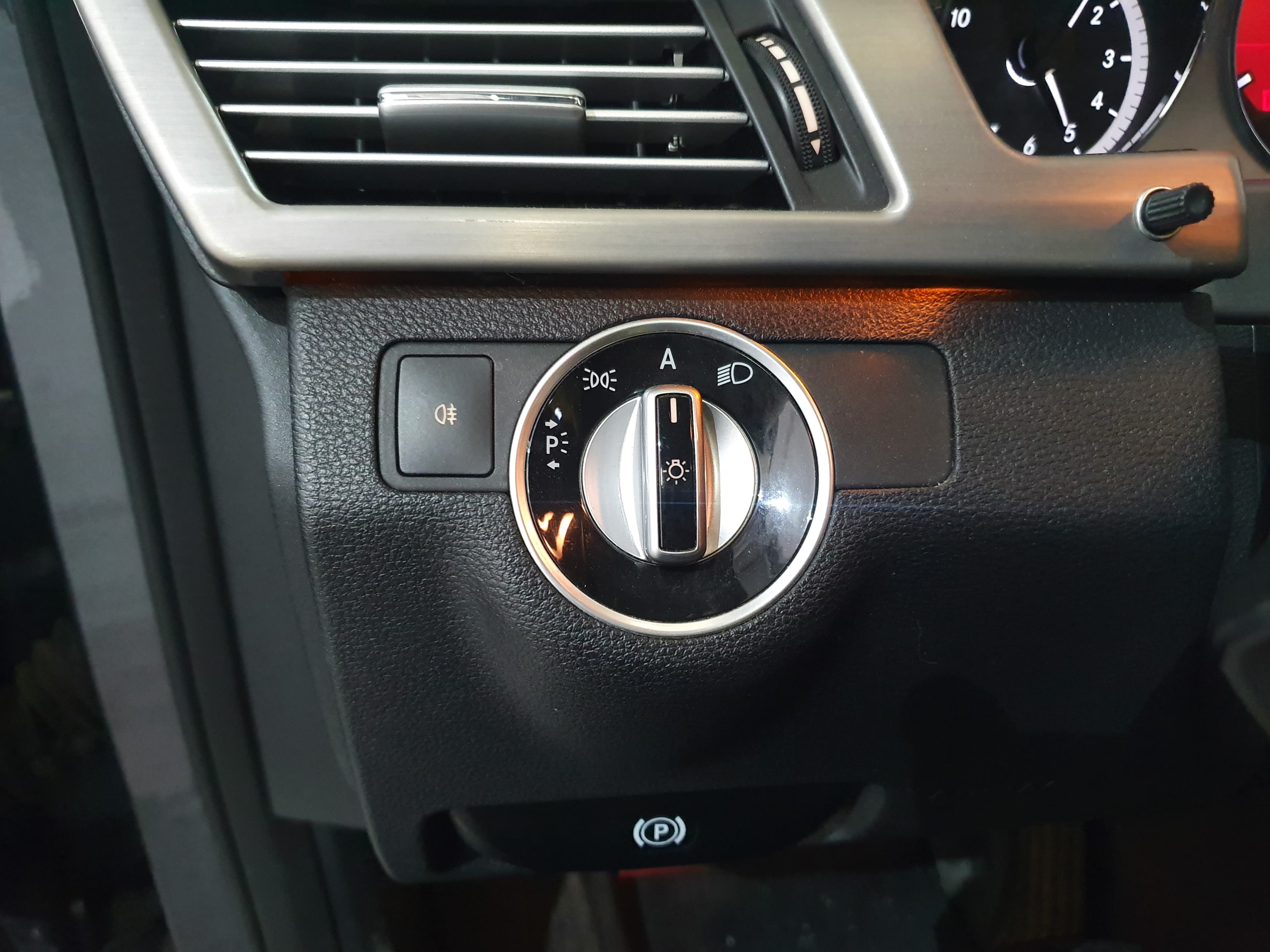 Mercedes-Benz E 250 CDI · Ano 2010 — imagem 38