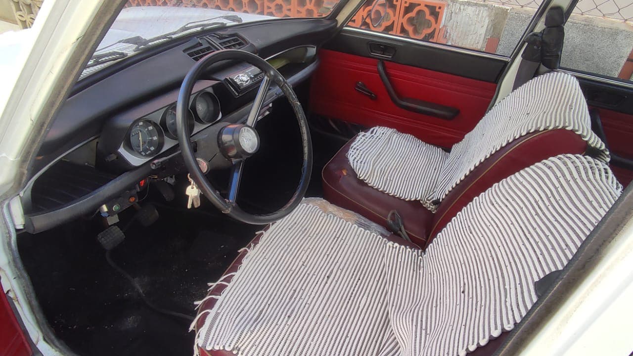 Peugeot 204 · Ano 1971 — imagen 5