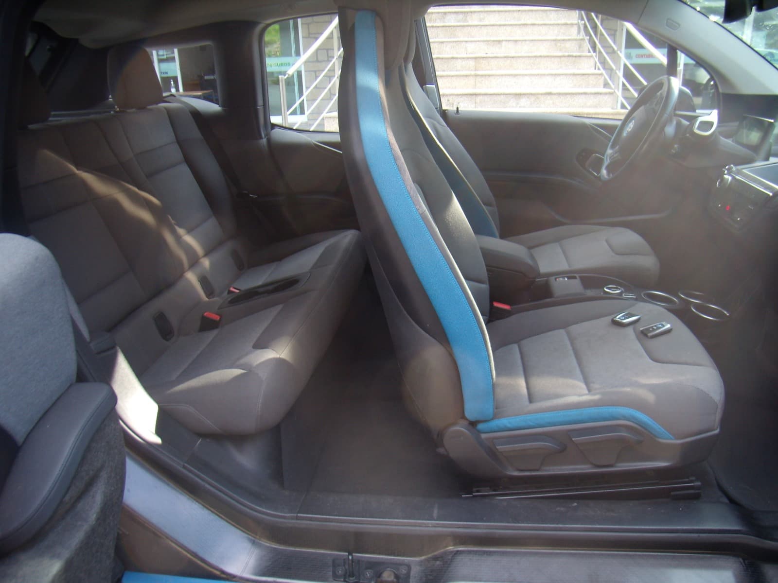 BMW i3 REX · Ano 2017 — image 3