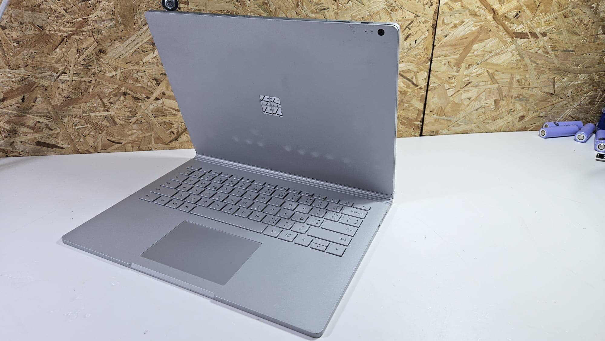 Portátil 2 em 1 Microsoft Surface Book — imagem 11