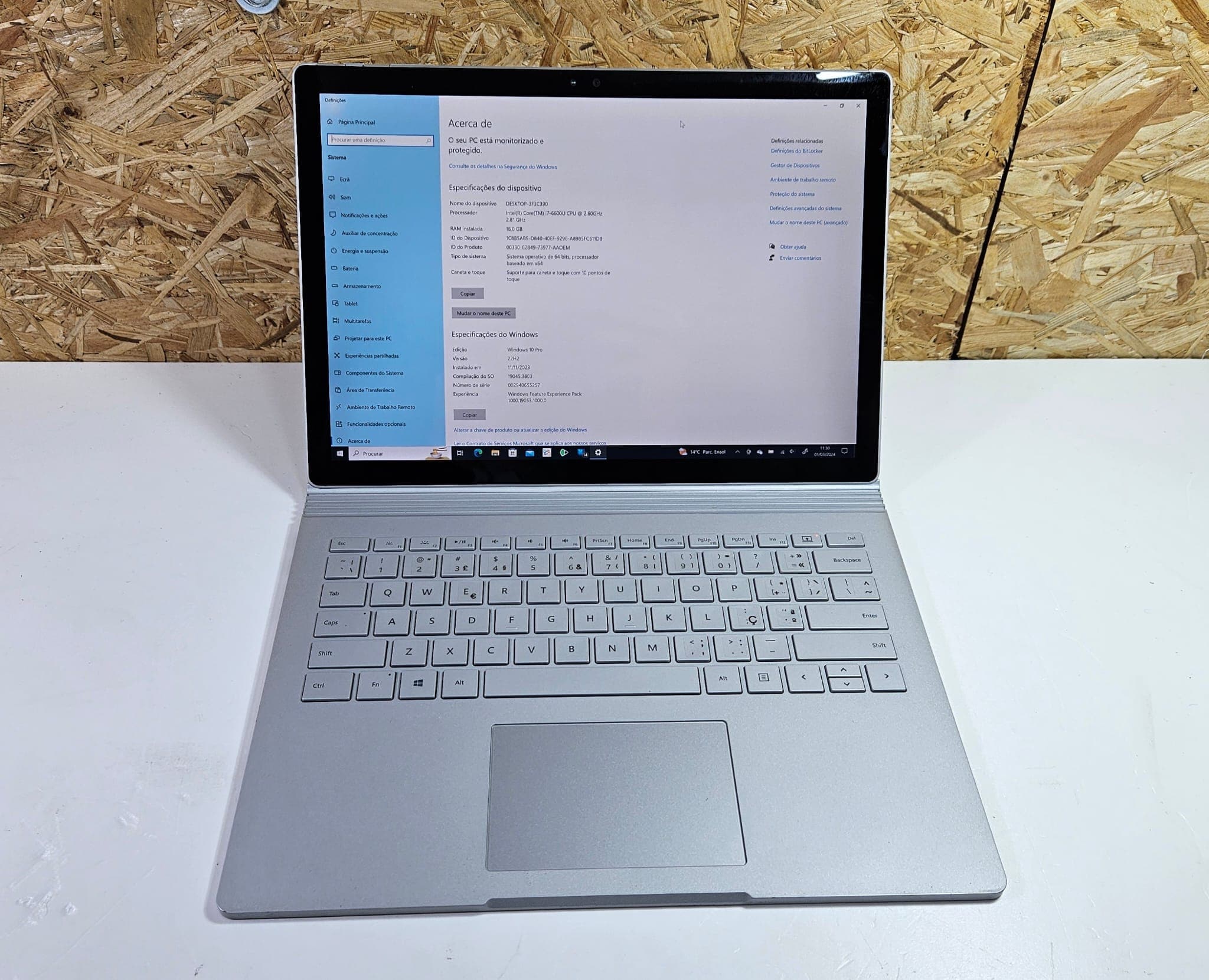Portátil 2 em 1 Microsoft Surface Book — imagem 13