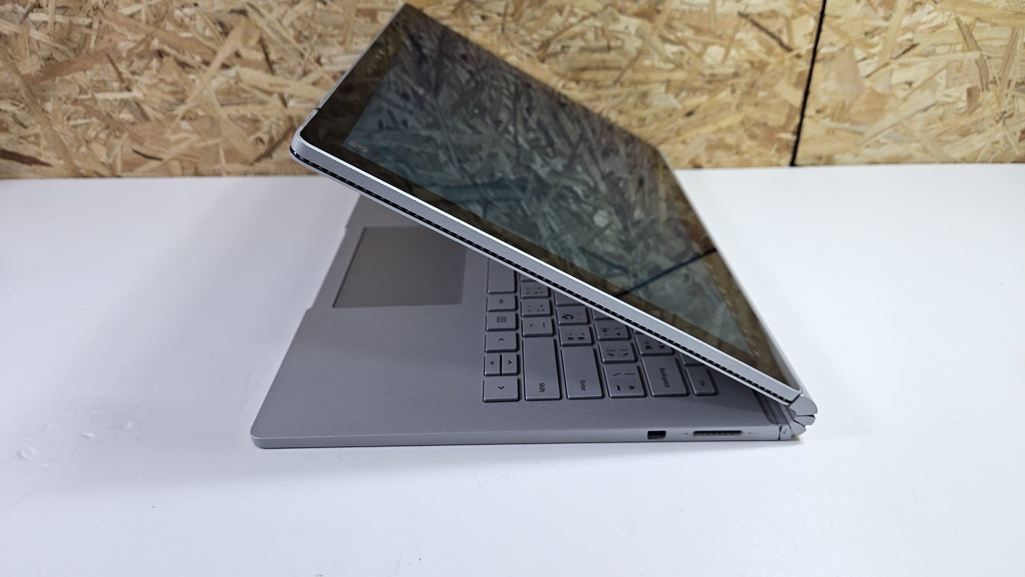 Portátil 2 em 1 Microsoft Surface Book — imagem 12