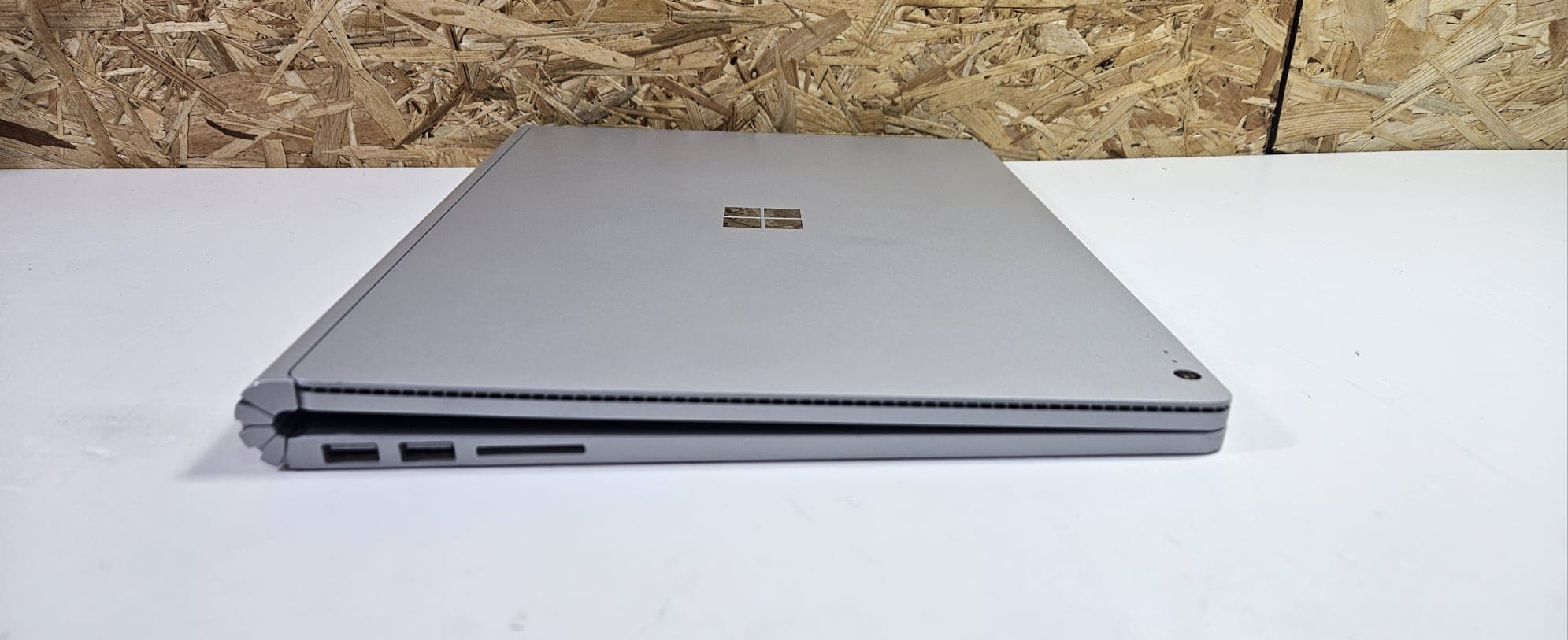 Portátil 2 em 1 Microsoft Surface Book — imagem 4