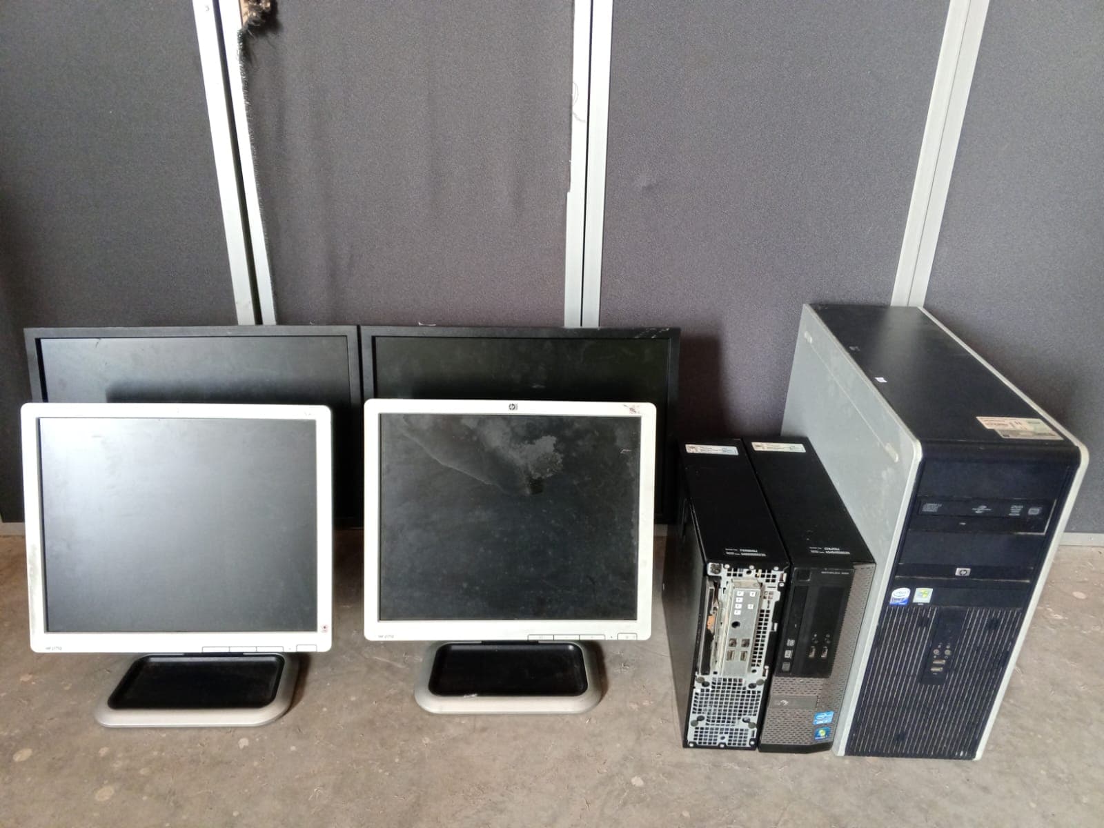 Computadoras y Monitores Dell y HP
