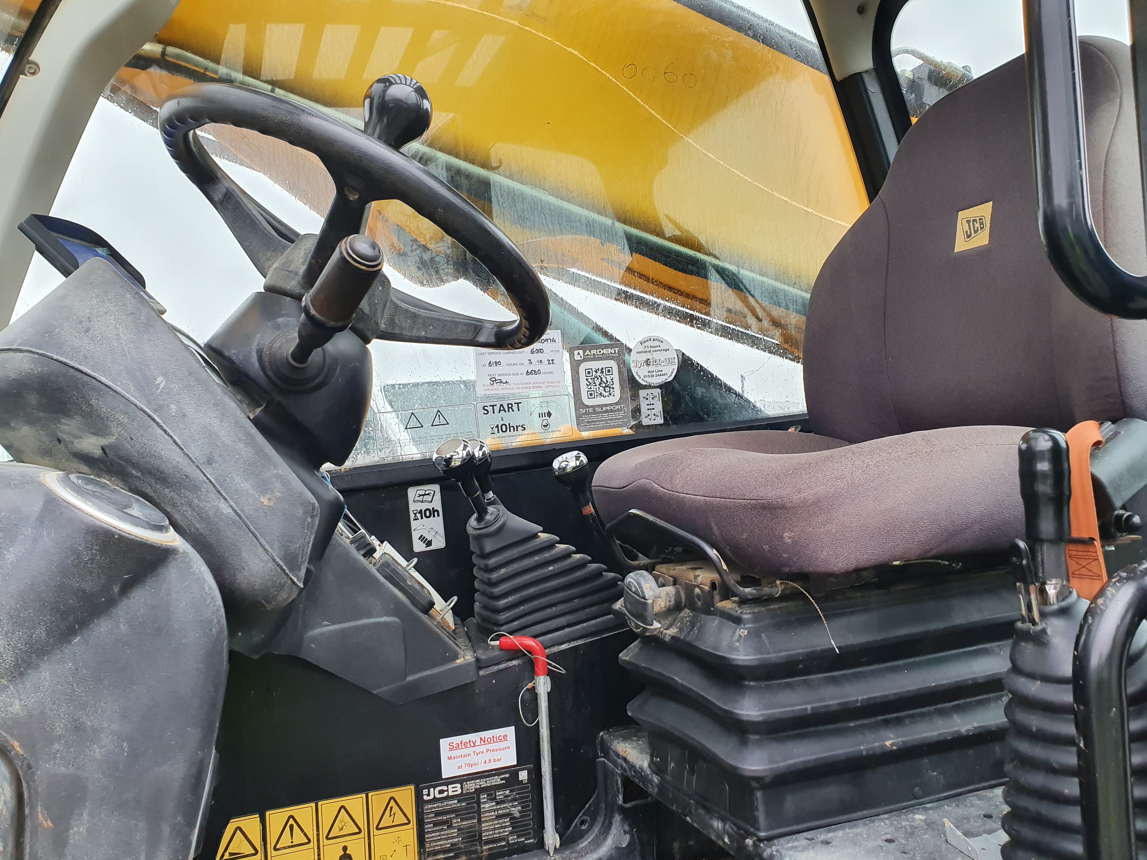 Empilhador Telescópico JCB 540V140 · Ano 2018 — imagen 17