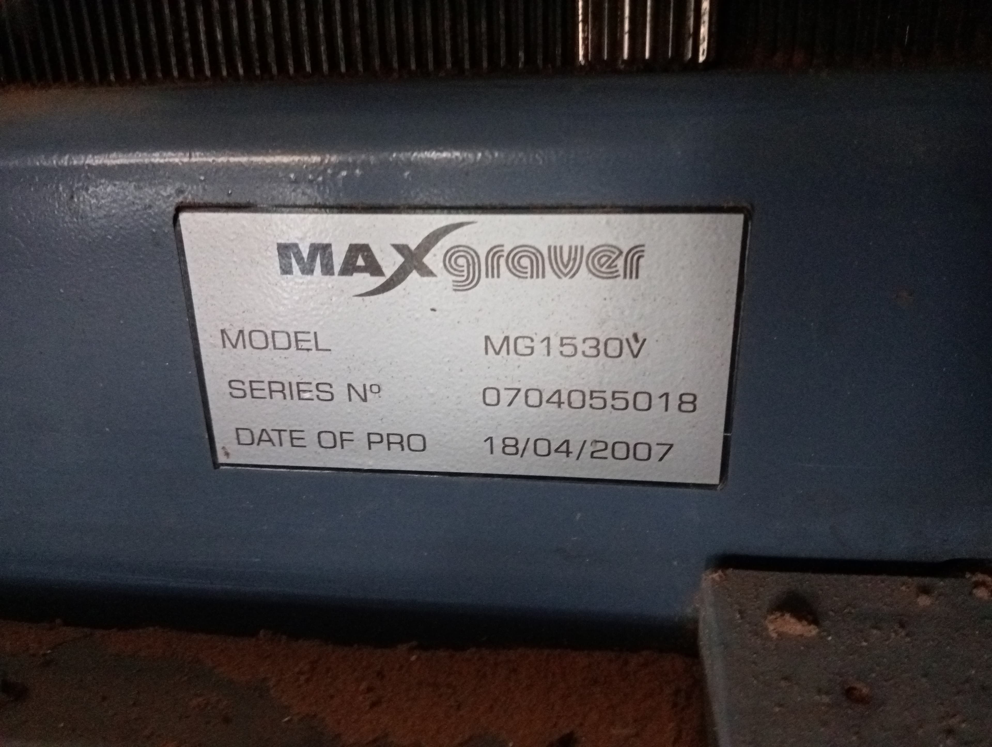 CNC de corte · Máquina de transferes · Máquina de ilhoses — imagen 3