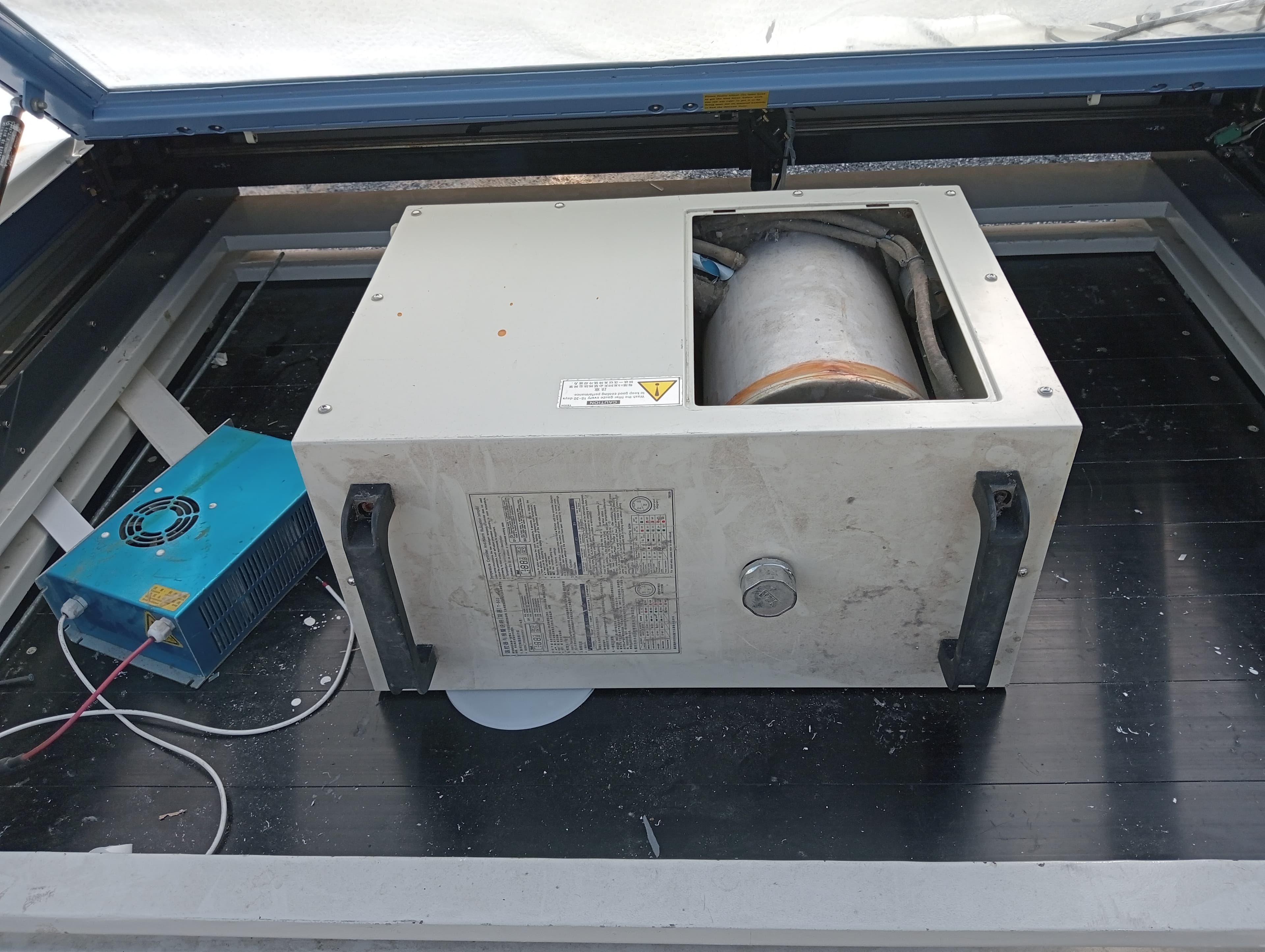 Plotter de corte · Máquina laser de corte — imagen 5