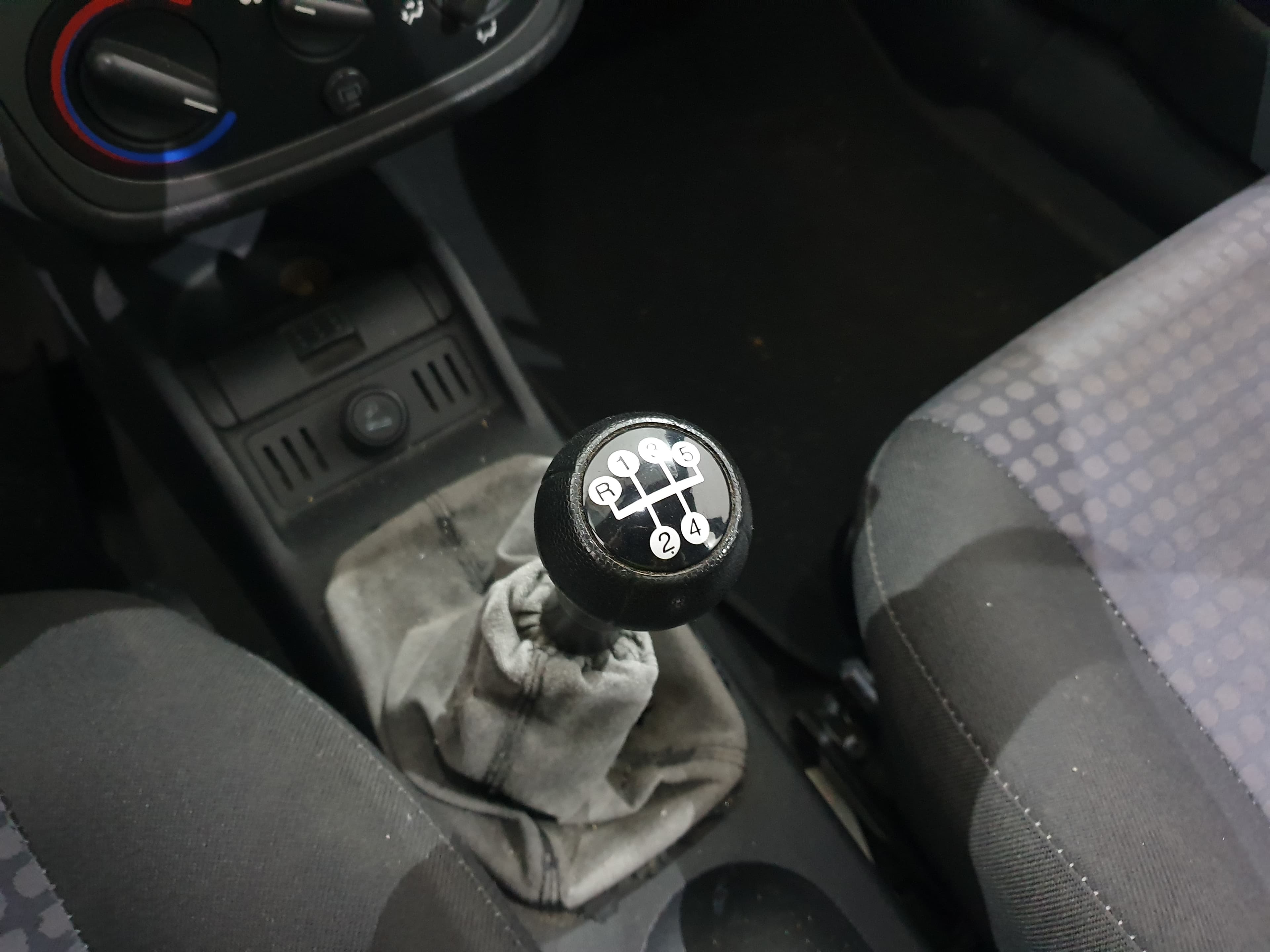 Opel Corsa · Ano 2005 — imagen 31