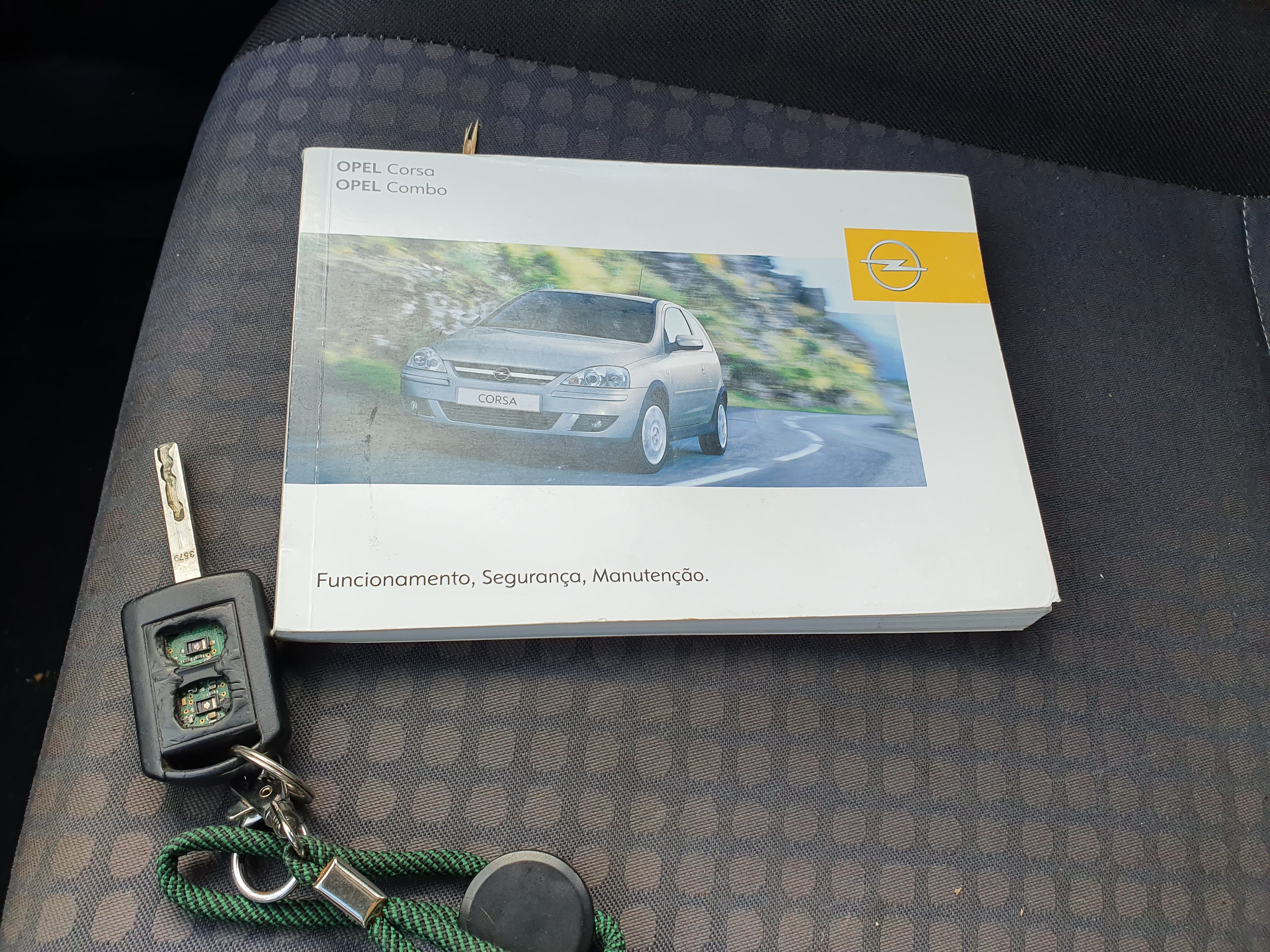 Opel Corsa · Ano 2005 — imagen 41