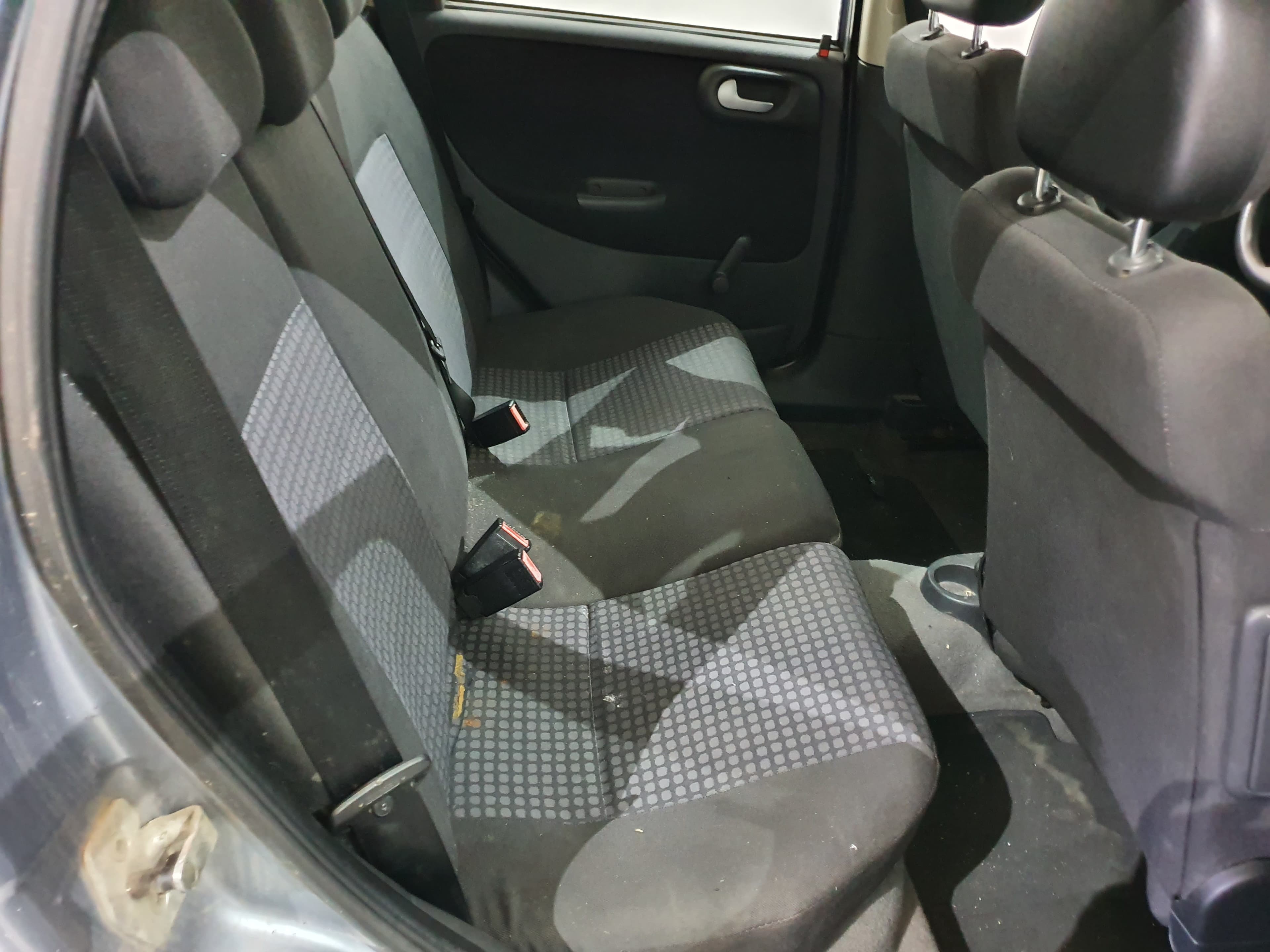 Opel Corsa · Ano 2005 — imagen 26