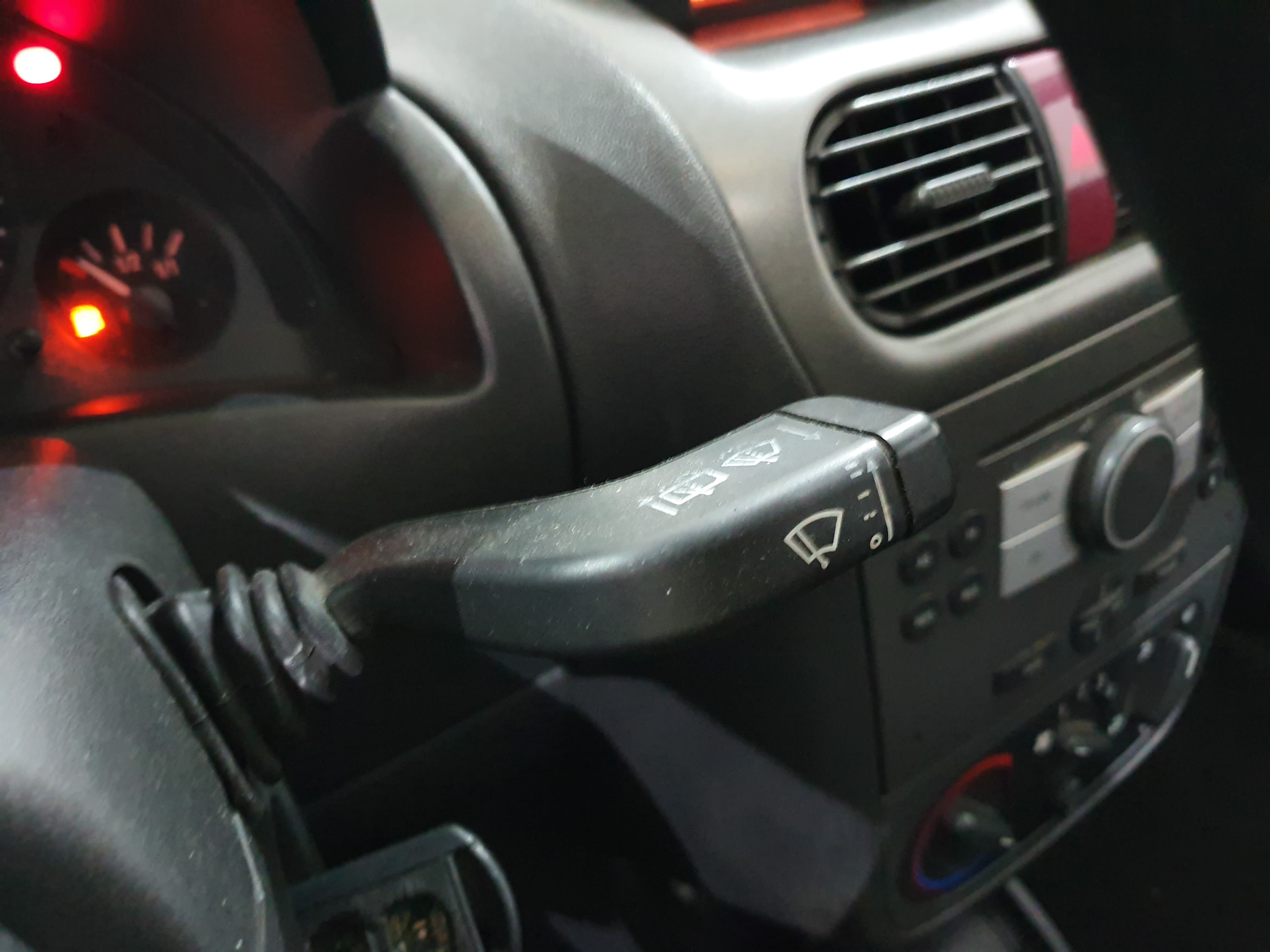 Opel Corsa · Ano 2005 — imagen 38