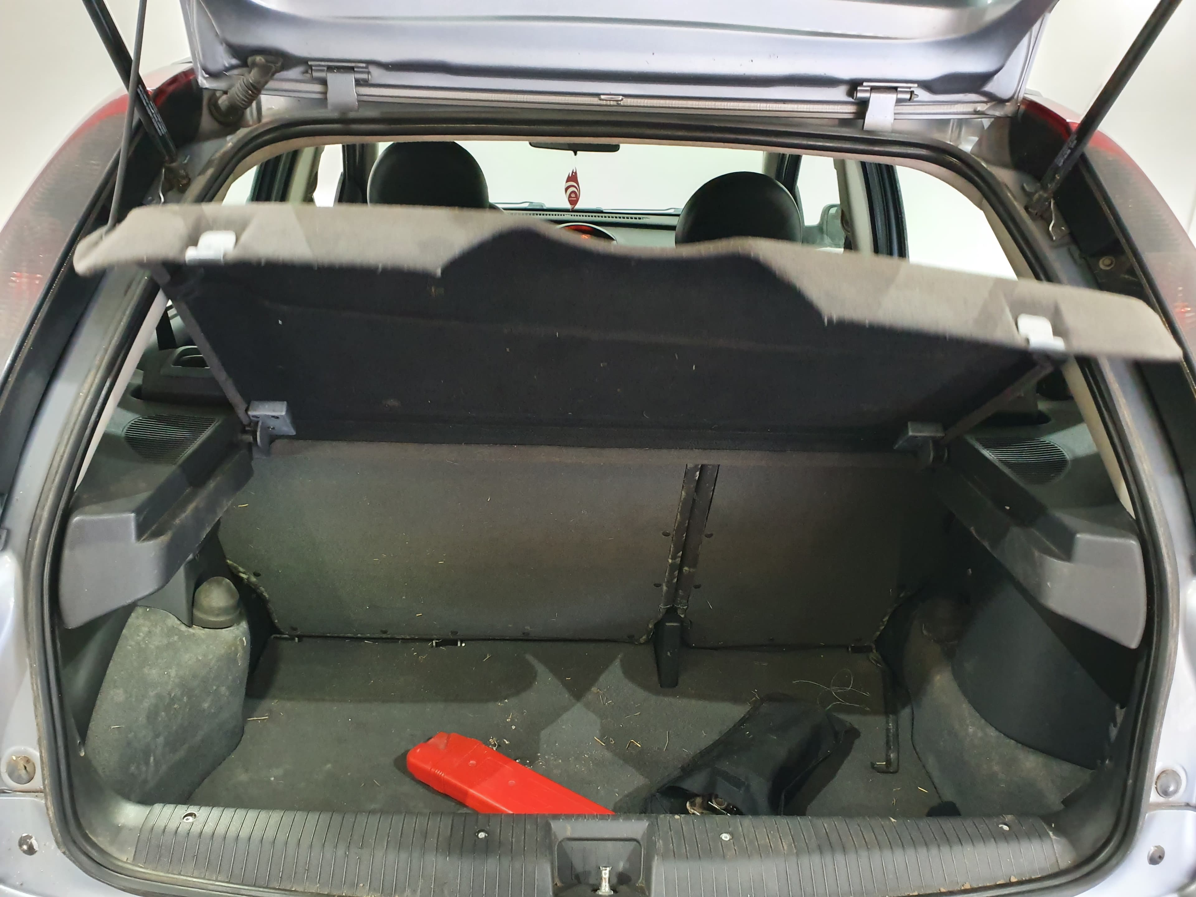 Opel Corsa · Ano 2005 — imagen 7