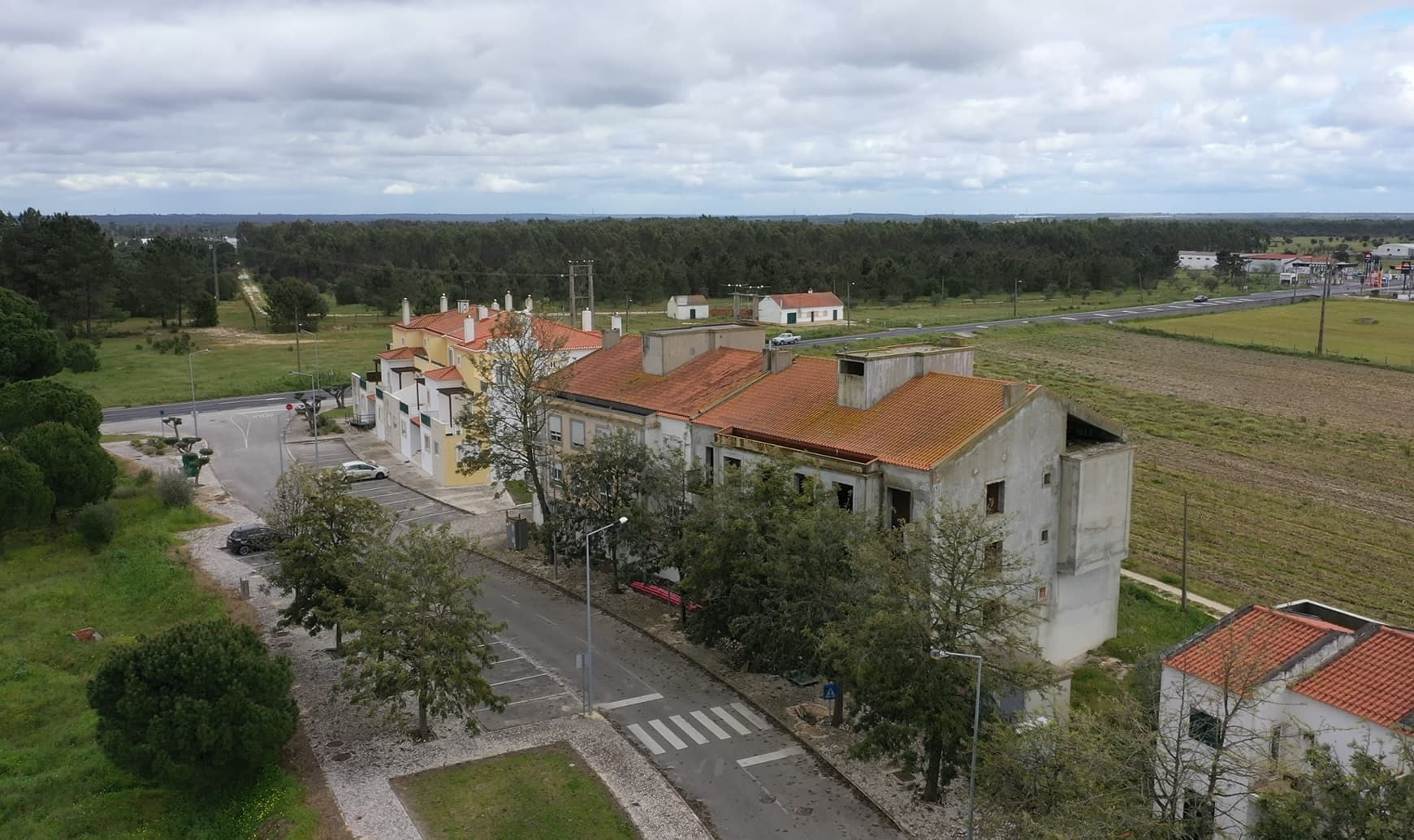 Edifício Habitacional c/ 5 Pisos · Canha, Montijo — imagen 4