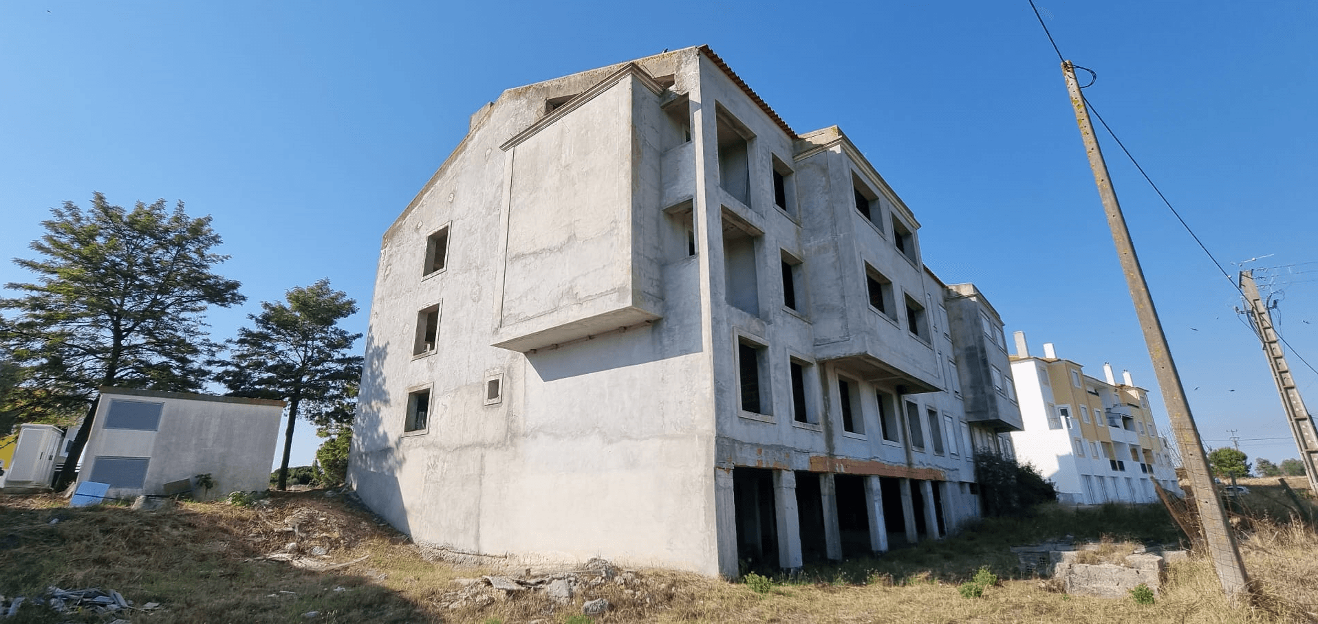 Edifício Habitacional c/ 5 Pisos · Canha, Montijo — imagen 8
