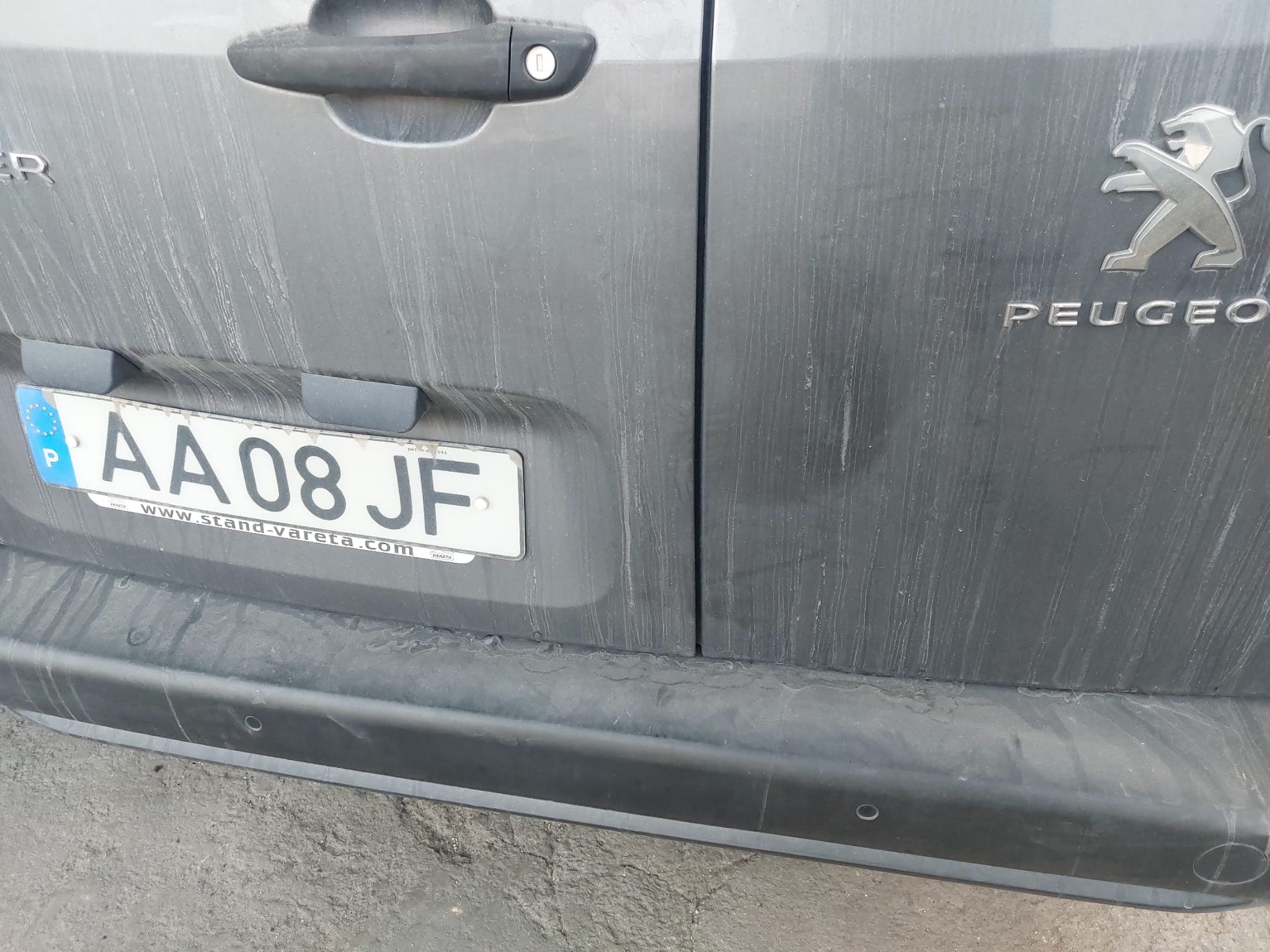 Peugeot Partner · Ano 2020 — image 6