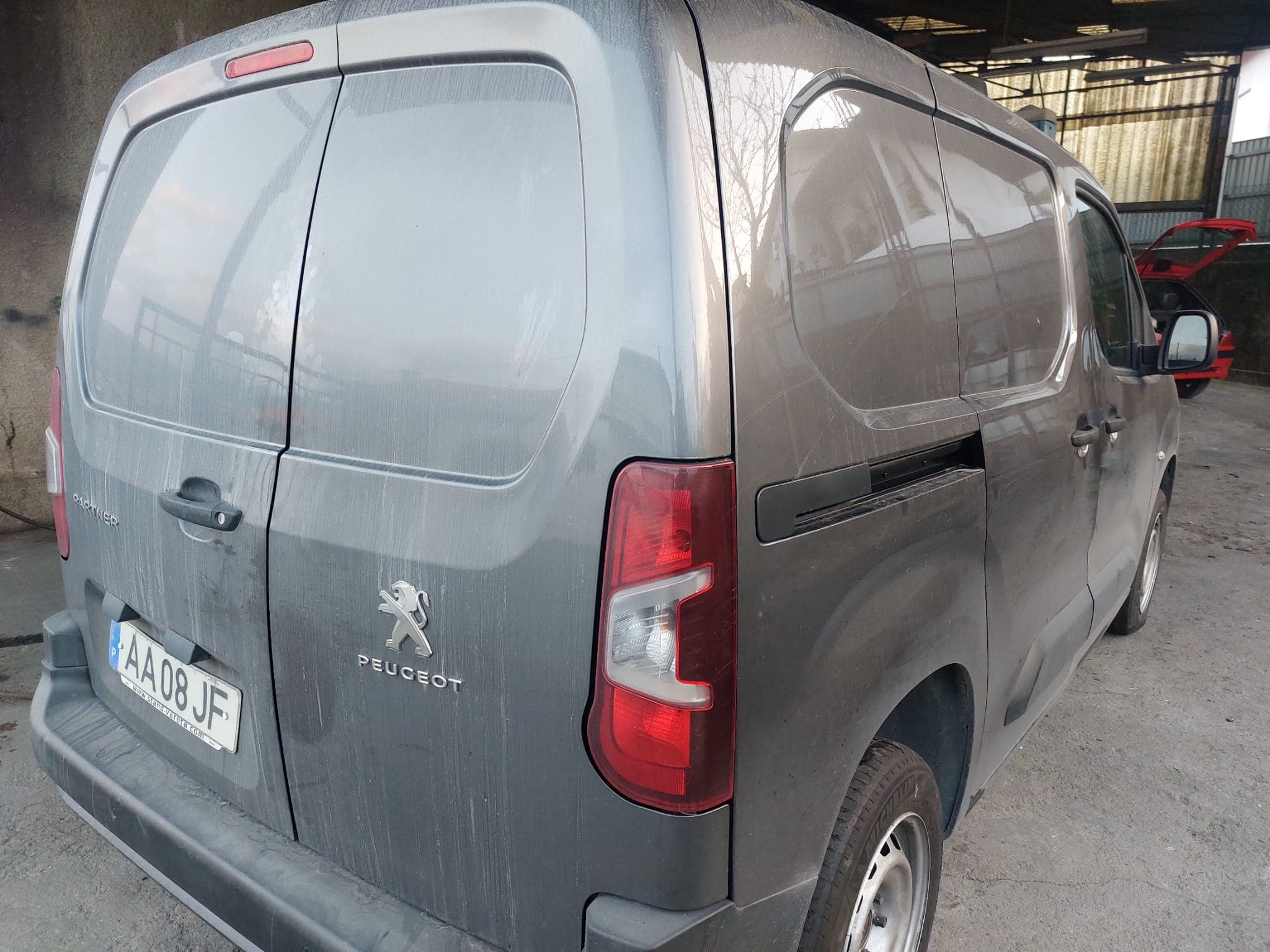 Peugeot Partner · Ano 2020 — image 4