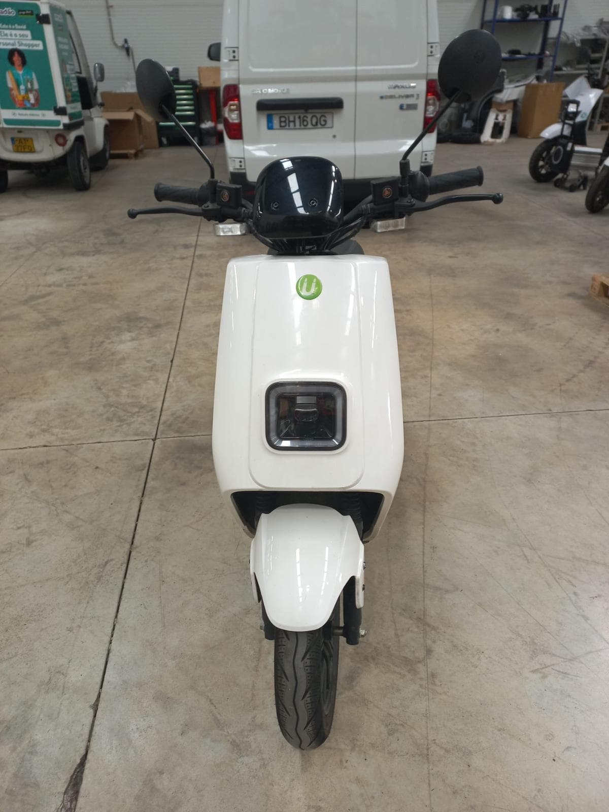 Urban Electric Motors LX05  · Ano 2021 — imagen 2