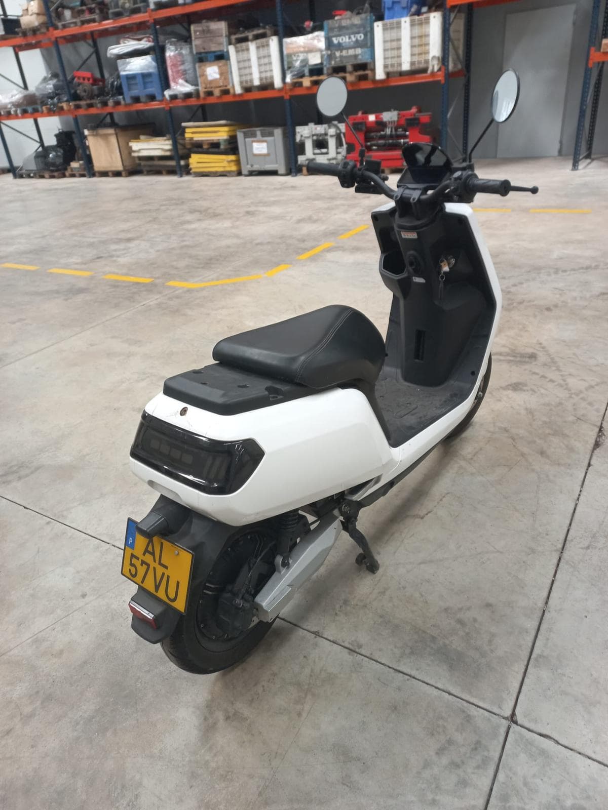 Urban Electric Motors LX05  · Ano 2021 — imagen 6