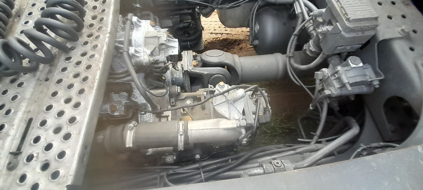 Mercedes-Benz Actros 1842 · Ano 2014 — imagem 5