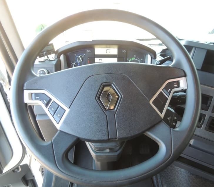 Renault T430 · Ano 2014 — image 15
