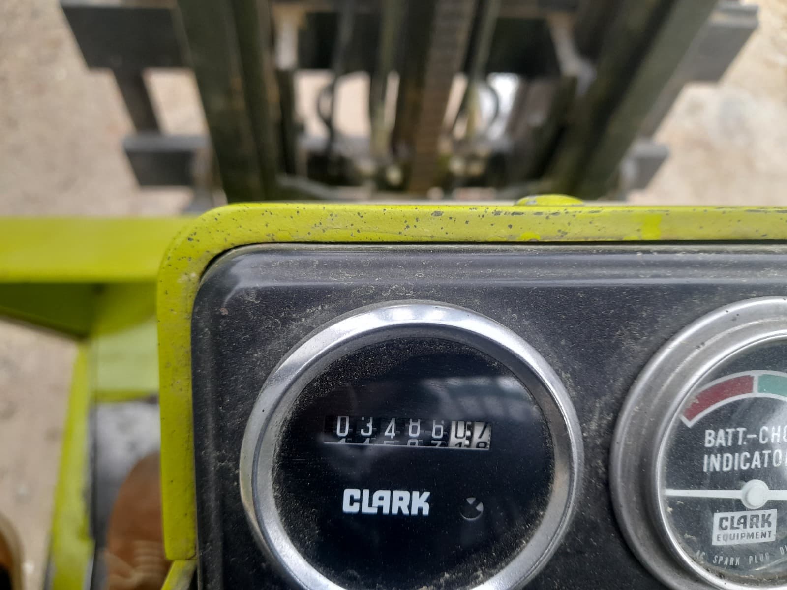 Empilhador Elétrico Clark EM 15s — imagem 6