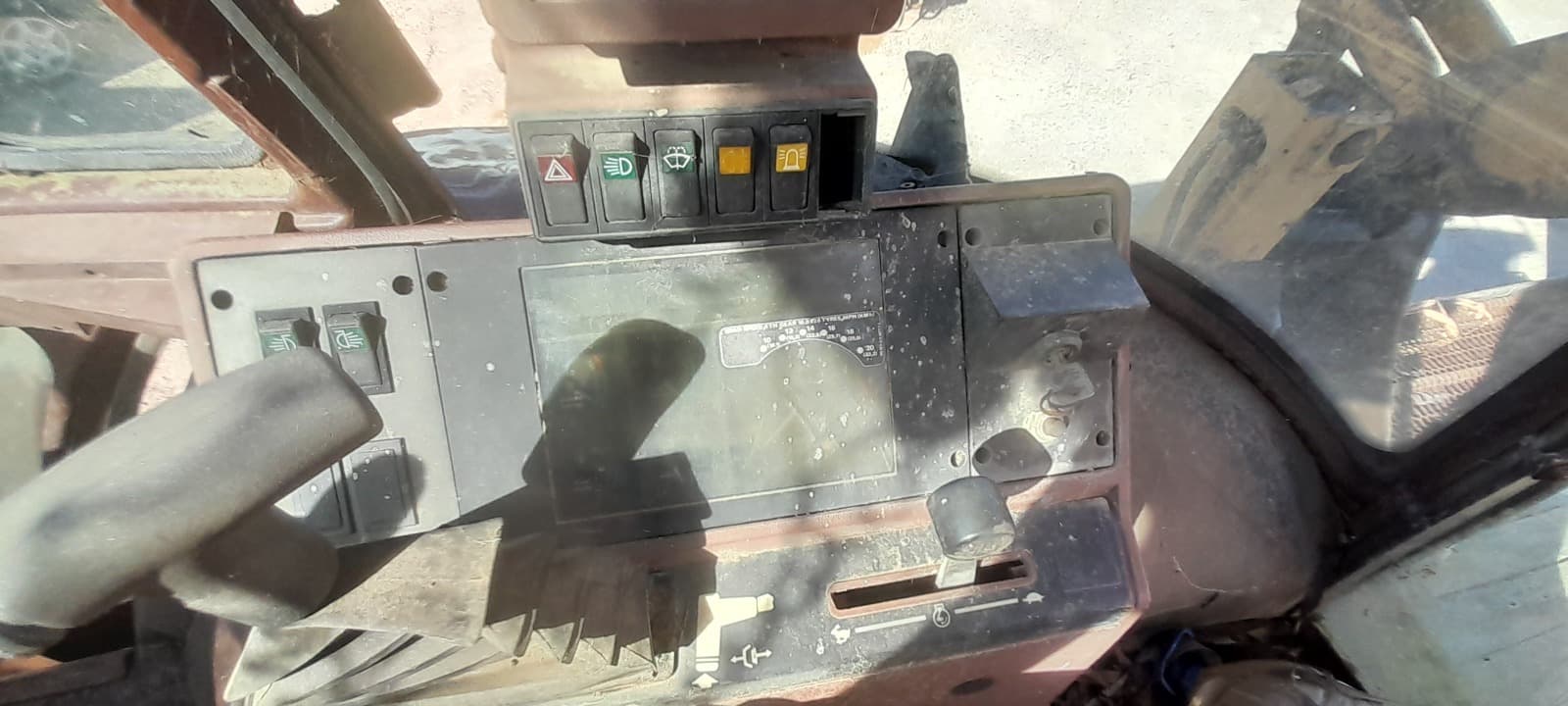 Retroescavadora Case 580 Super 4/4 — imagem 10
