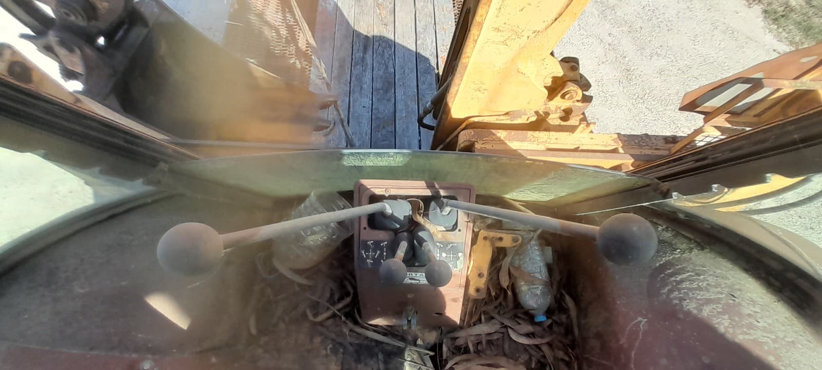 Retroescavadora Case 580 Super 4/4 — imagem 8
